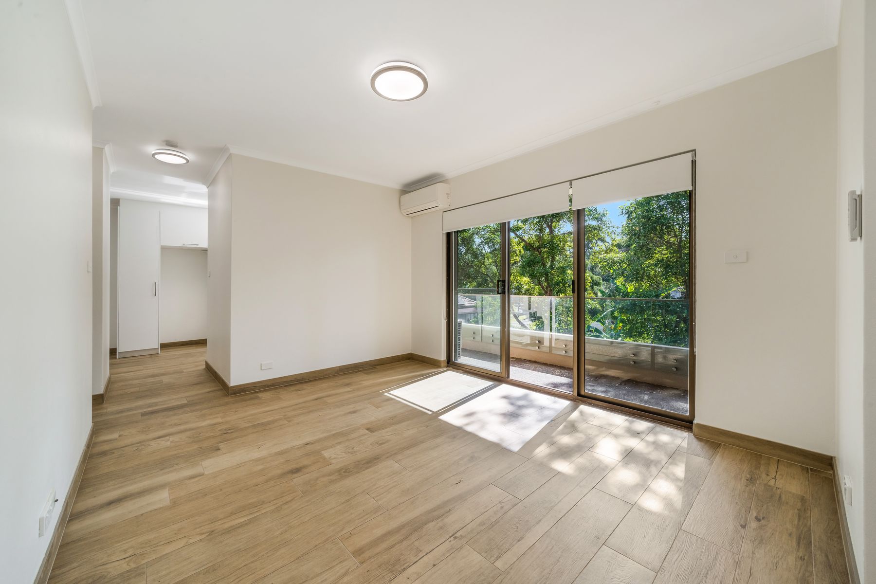 6/6 Ruby Street, Carramar NSW 2163, Carramar - Thumbnail 2