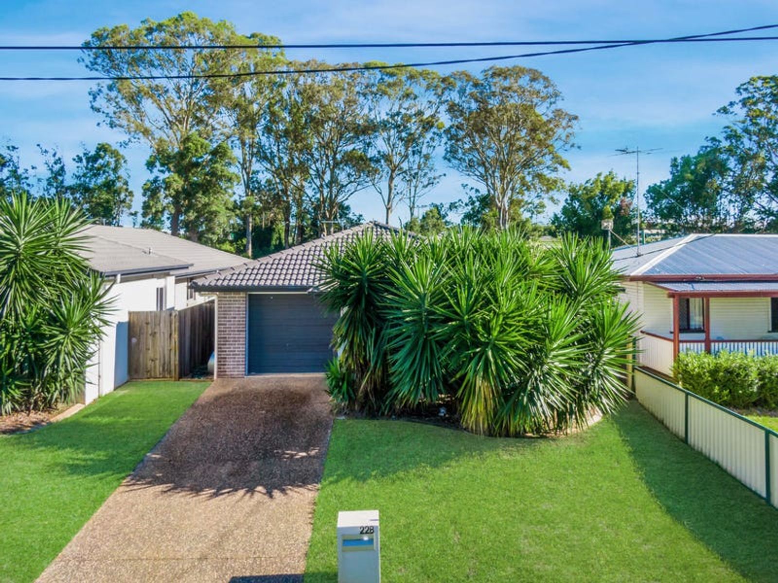 22B Weetwood Street, Newtown QLD 4350, Newtown - Thumbnail 2