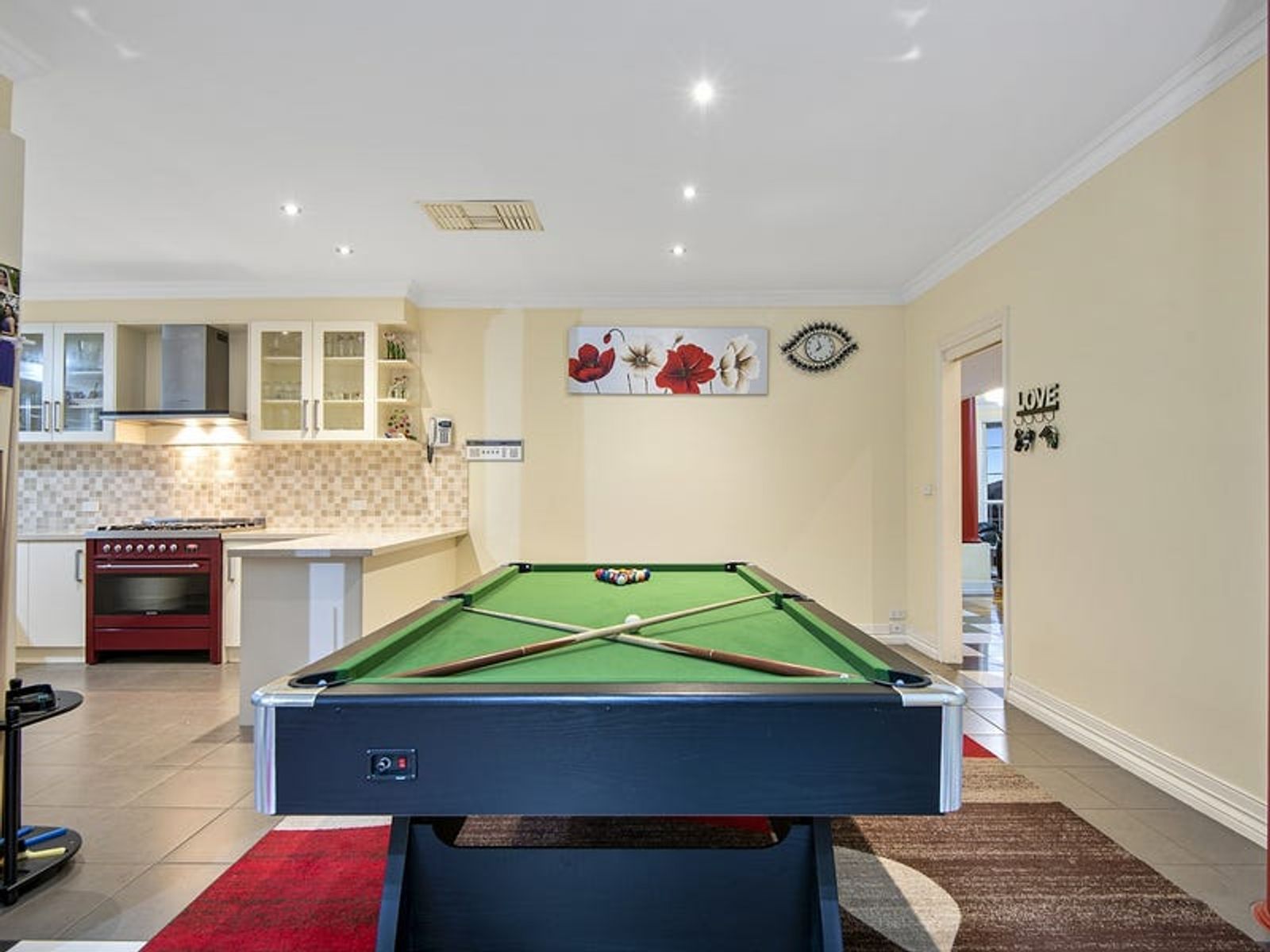 12 Georgette Crescent, Endeavour Hills, VIC 3802, Endeavour Hills - Thumbnail 4