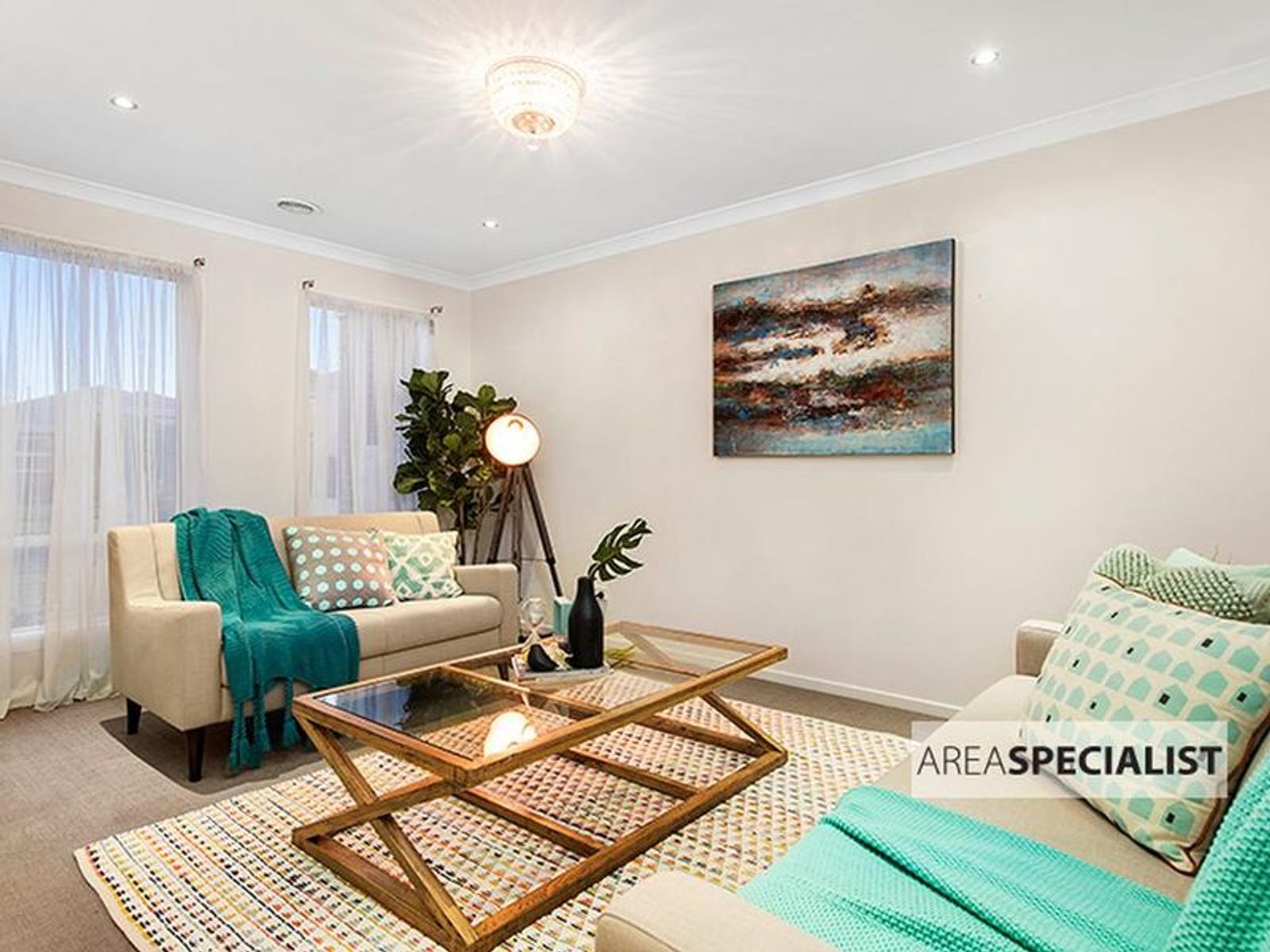 17 Elwood Avenue, Pakenham, VIC 3810, Pakenham - Thumbnail 2