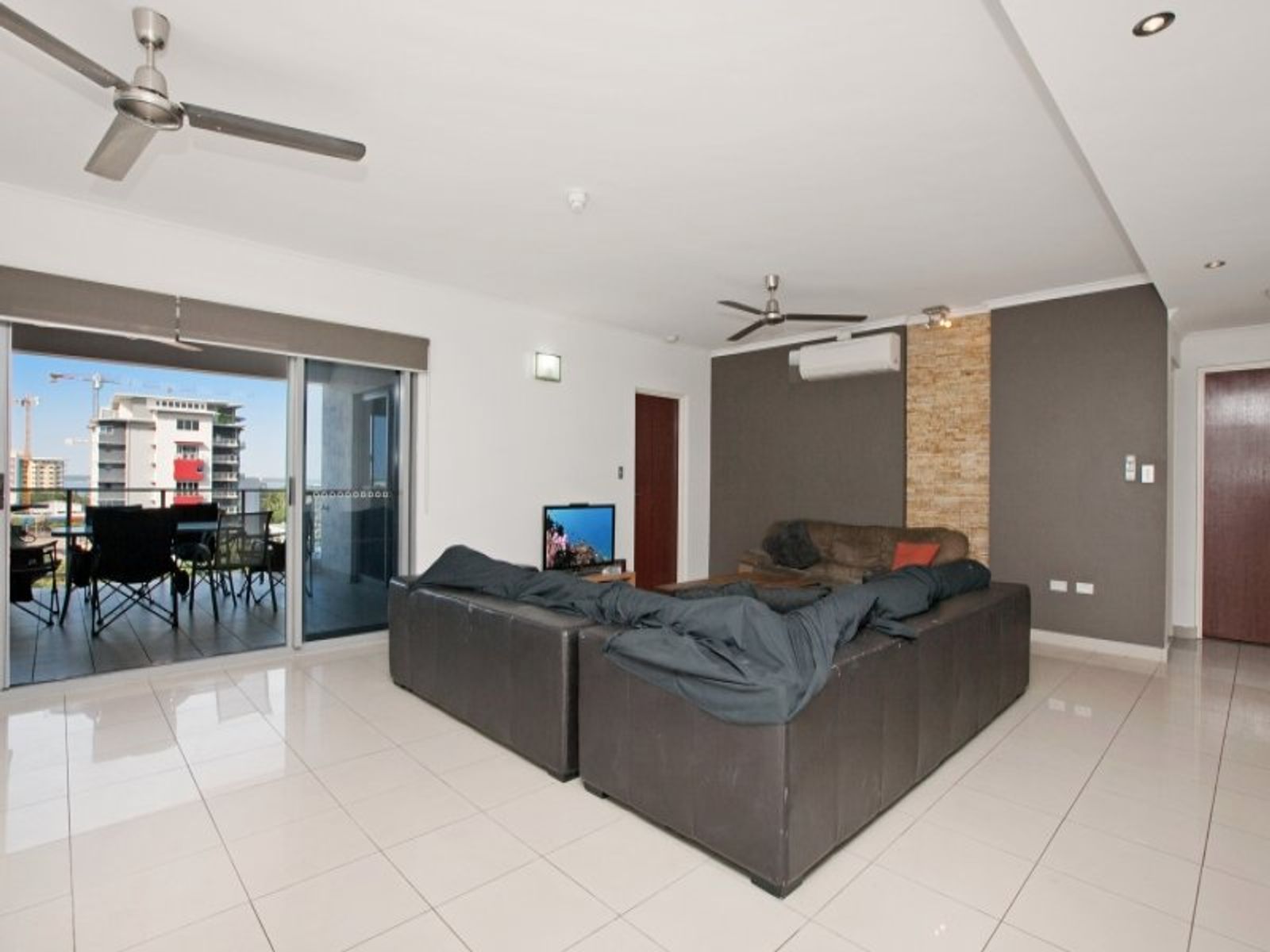 13/107 Woods Street, Darwin City NT 0800, Darwin City - Thumbnail 4