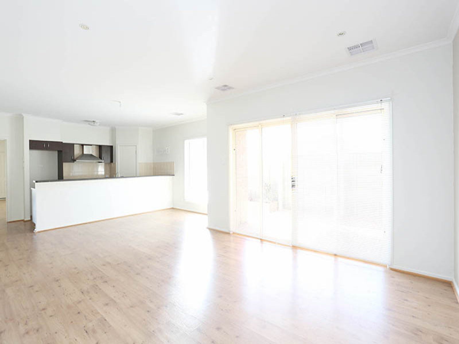 42 Franklin Avenue, Mawson Lakes, SA 5095, Mawson Lakes - Thumbnail 3