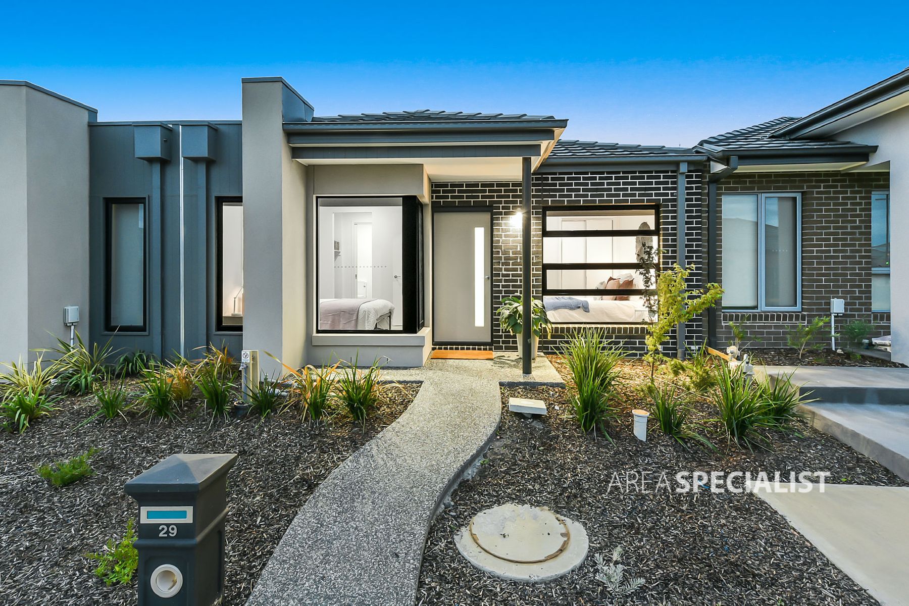 29 Trafalgar Walk, Keysborough, VIC 3173, Keysborough - Thumbnail 2