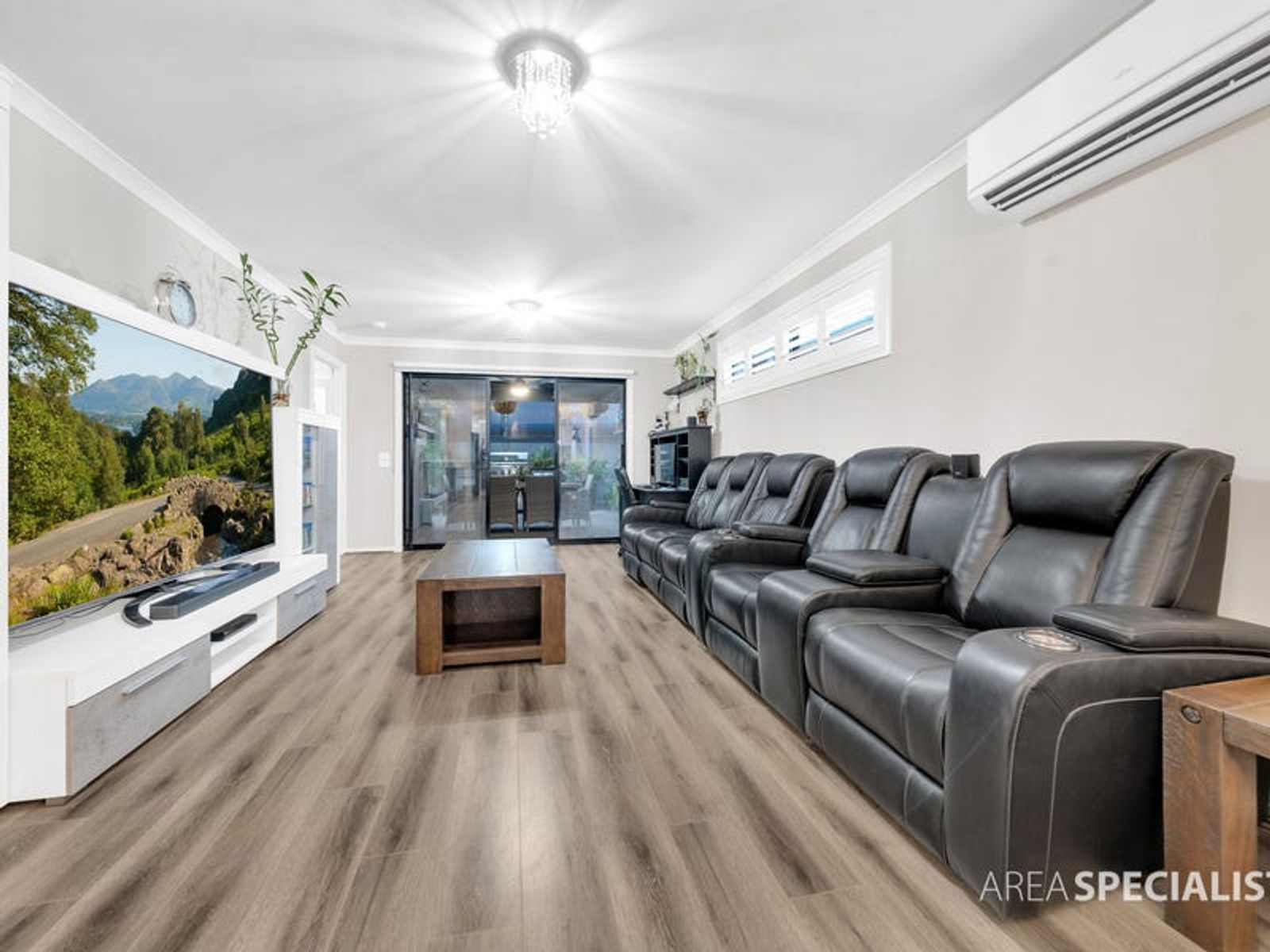 8 Catfish Street, Clyde North, VIC 3978, Clyde North - Thumbnail 5