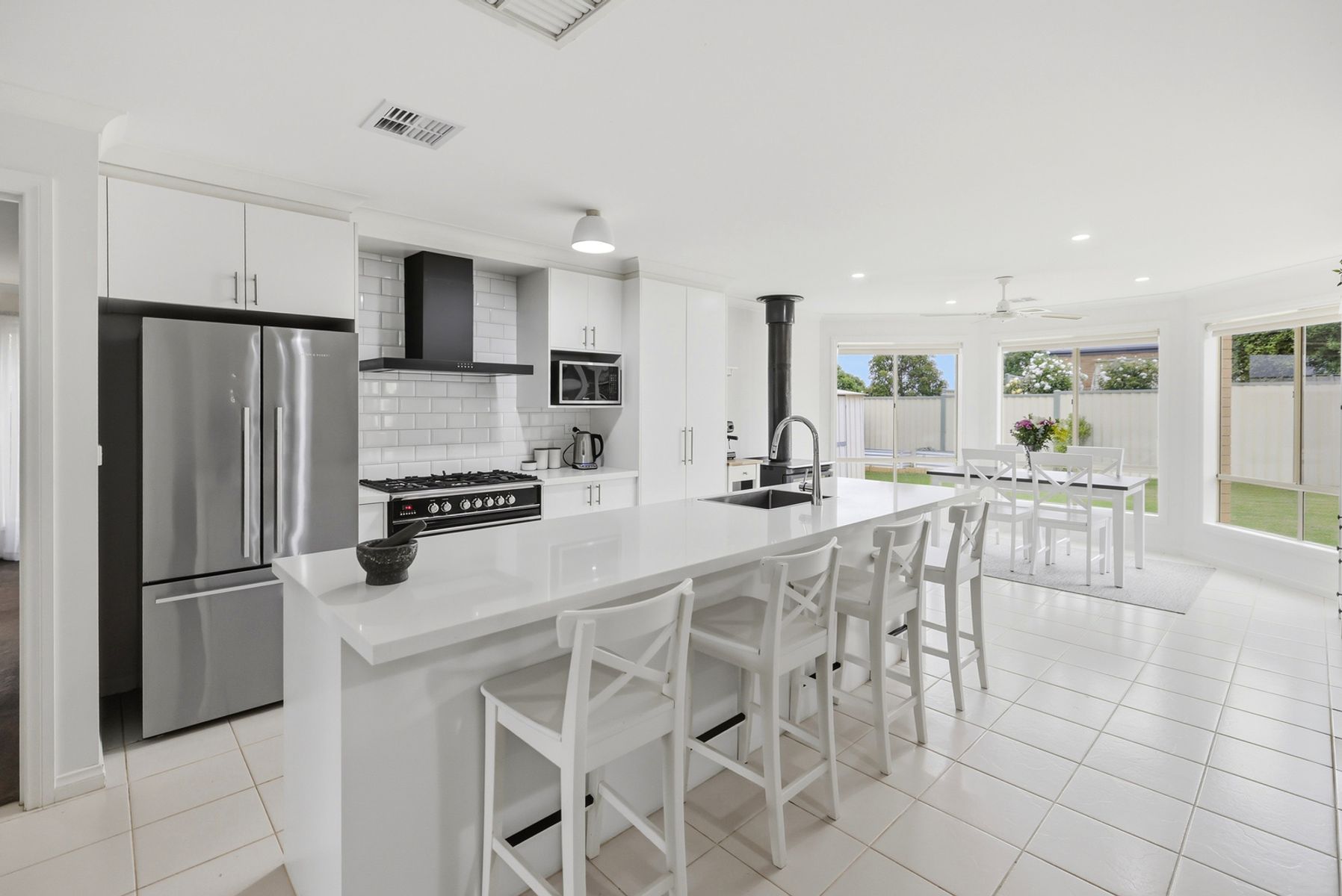 16 Maddison Circuit, Darley VIC 3340, Darley - Thumbnail 4