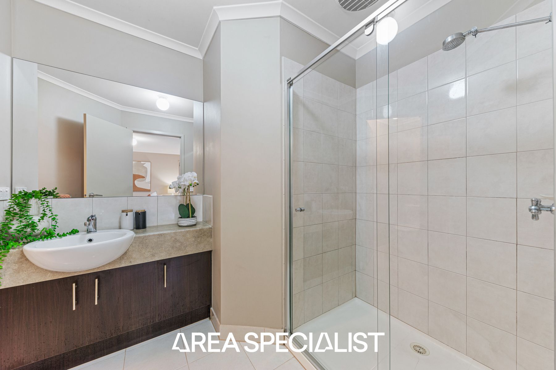 11 Lucerne Circuit, Pakenham, VIC 3810, Pakenham - Thumbnail 5