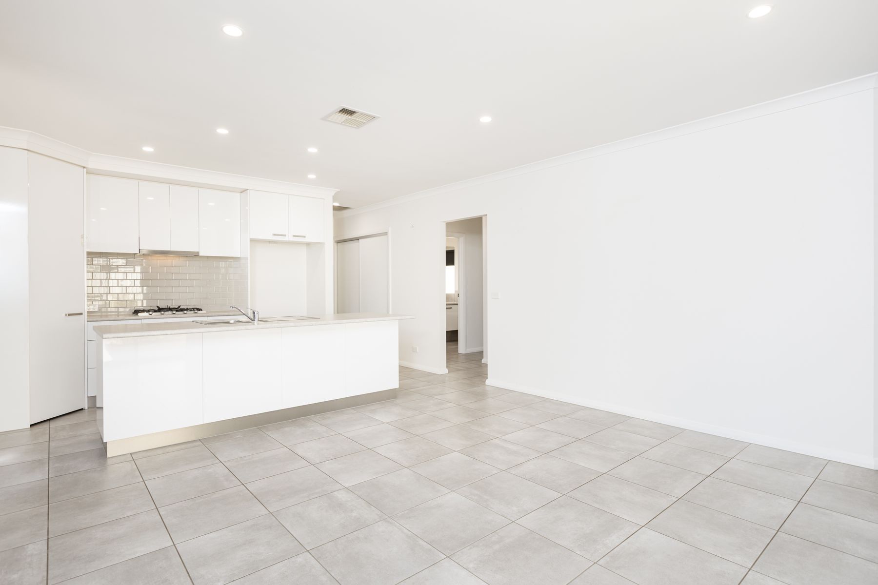 3/11 Springfield Drive, Mildura VIC 3500, Mildura - Thumbnail 4
