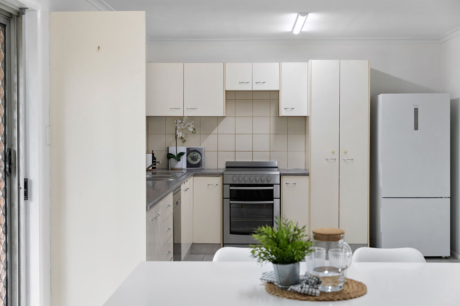 14 Hydrabad Street, Regents Park QLD 4118, Regents Park - Thumbnail 3