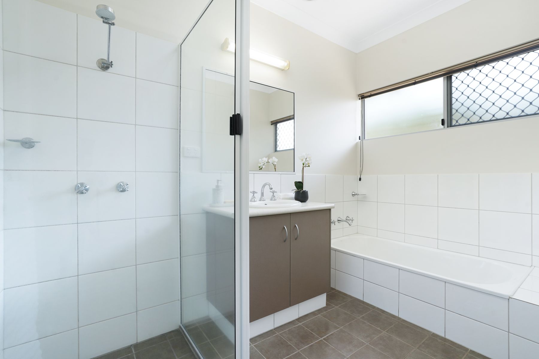 19 Gumunggwa Street, Lyons NT 0810, Lyons - Thumbnail 6