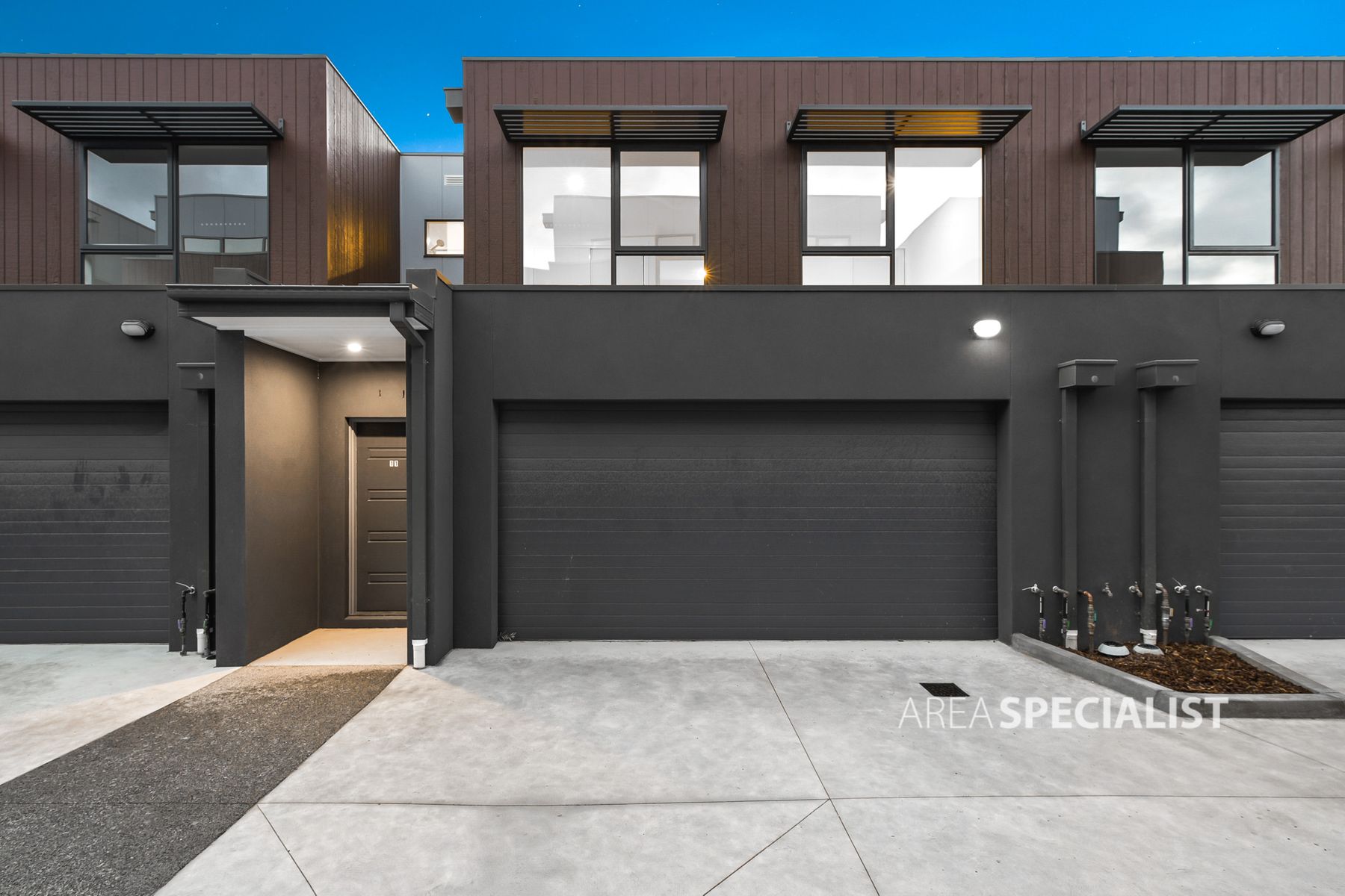 11 Bavadia Place, Keysborough, VIC 3173, Keysborough - Thumbnail 2