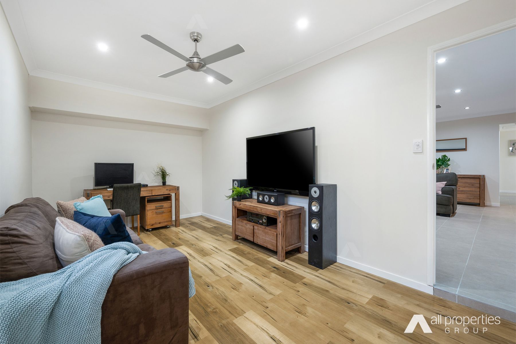 29 Stringybark Street, Regents Park QLD 4118, Regents Park - Thumbnail 7