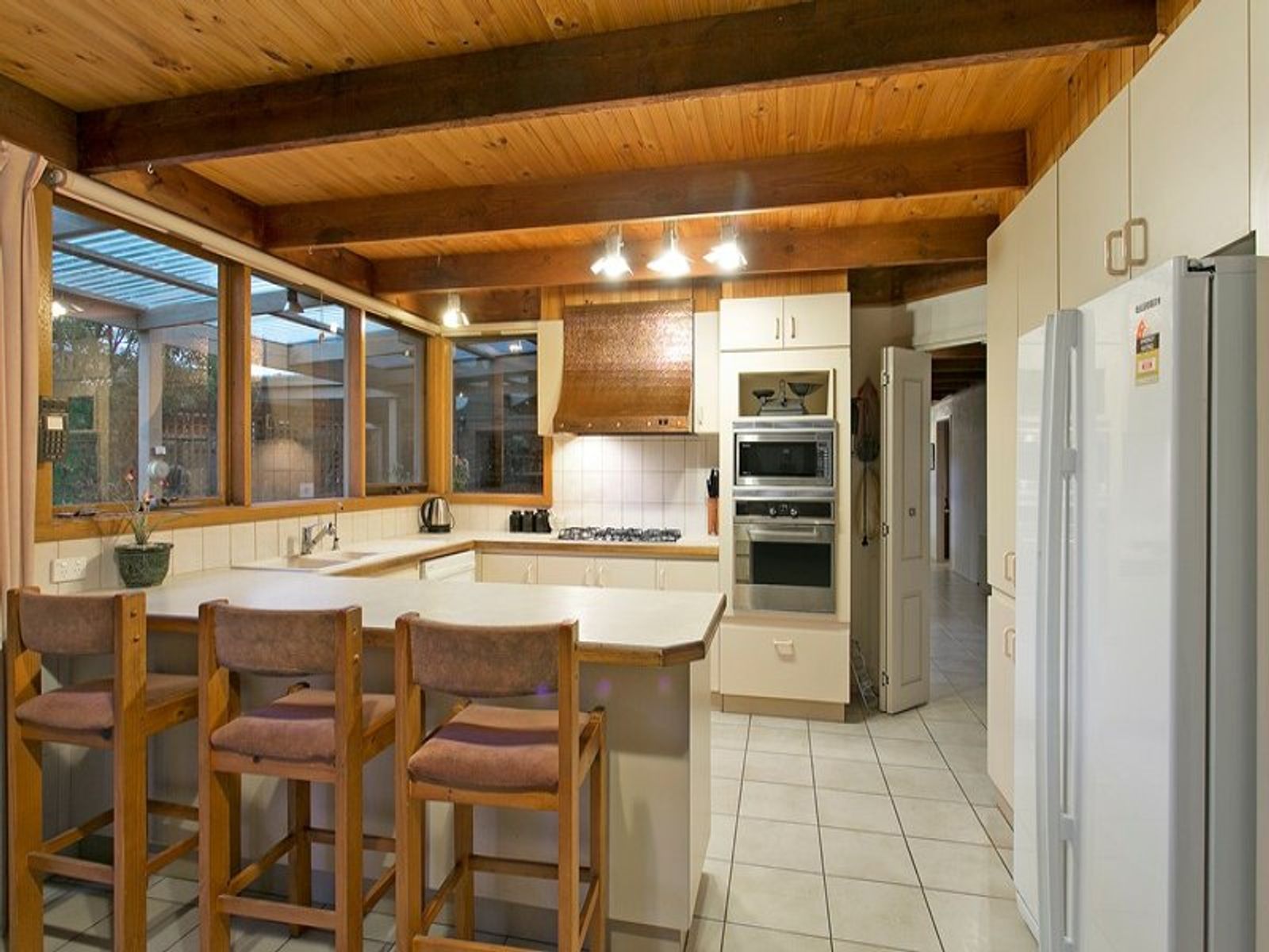 11 Oriflamme Court, Aspendale Gardens, VIC 3195, Aspendale Gardens - Thumbnail 4