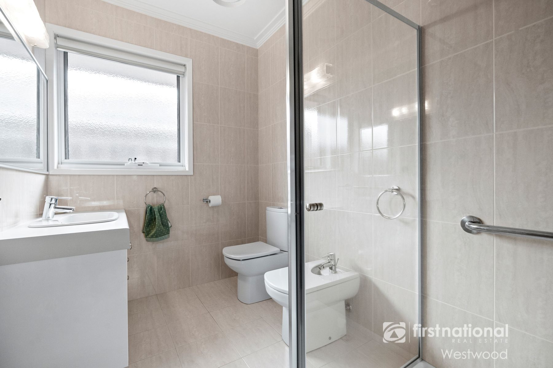 31 Carter Avenue, Werribee VIC 3030, Werribee - Thumbnail 7