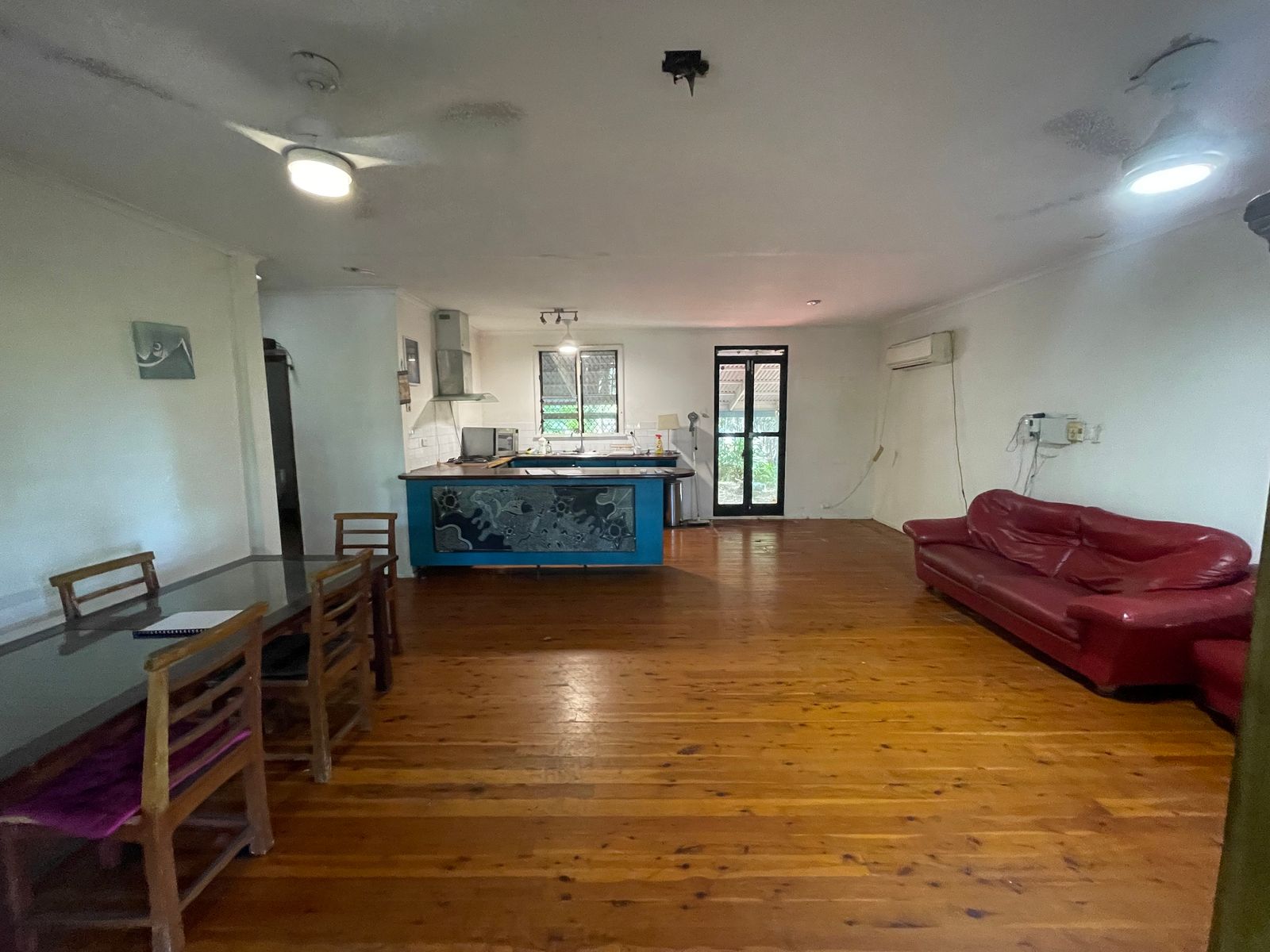 4 Oliver Street, Rapid Creek NT 0810, Rapid Creek - Thumbnail 2