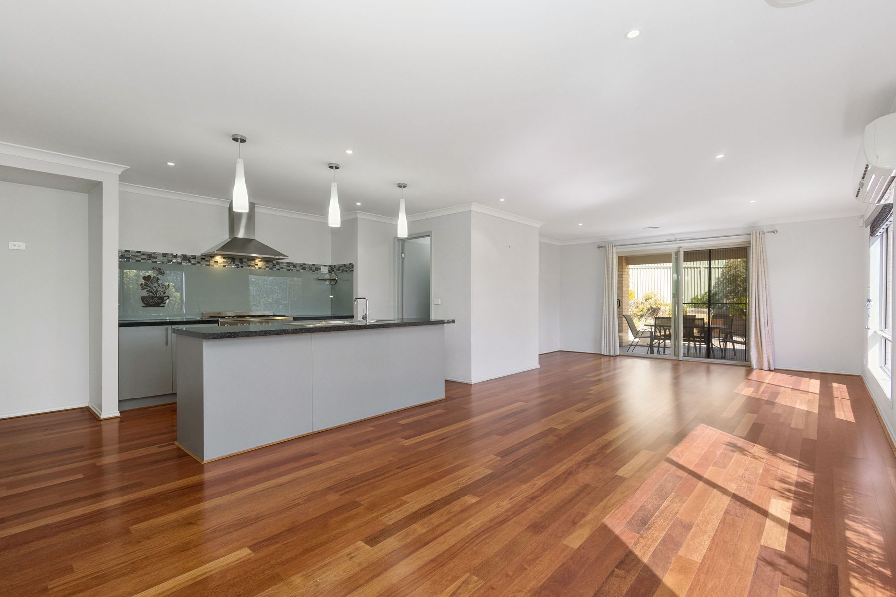 2 McConnell Drive, Junortoun, VIC 3551, Junortoun - Thumbnail 3