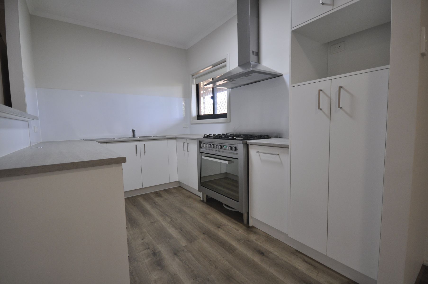 32 Spoonbill Crescent, South Hedland WA 6722, South Hedland - Thumbnail 3