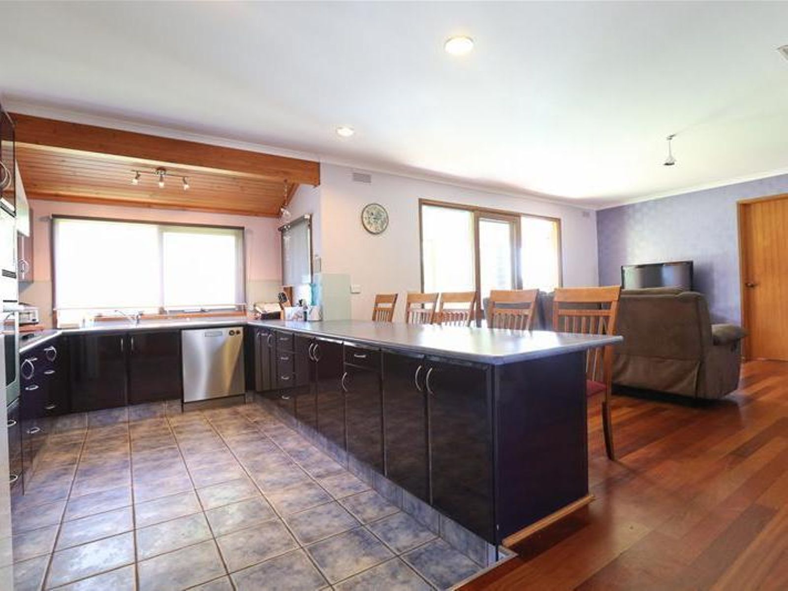 6 Charles Court, Mildura - Thumbnail 4