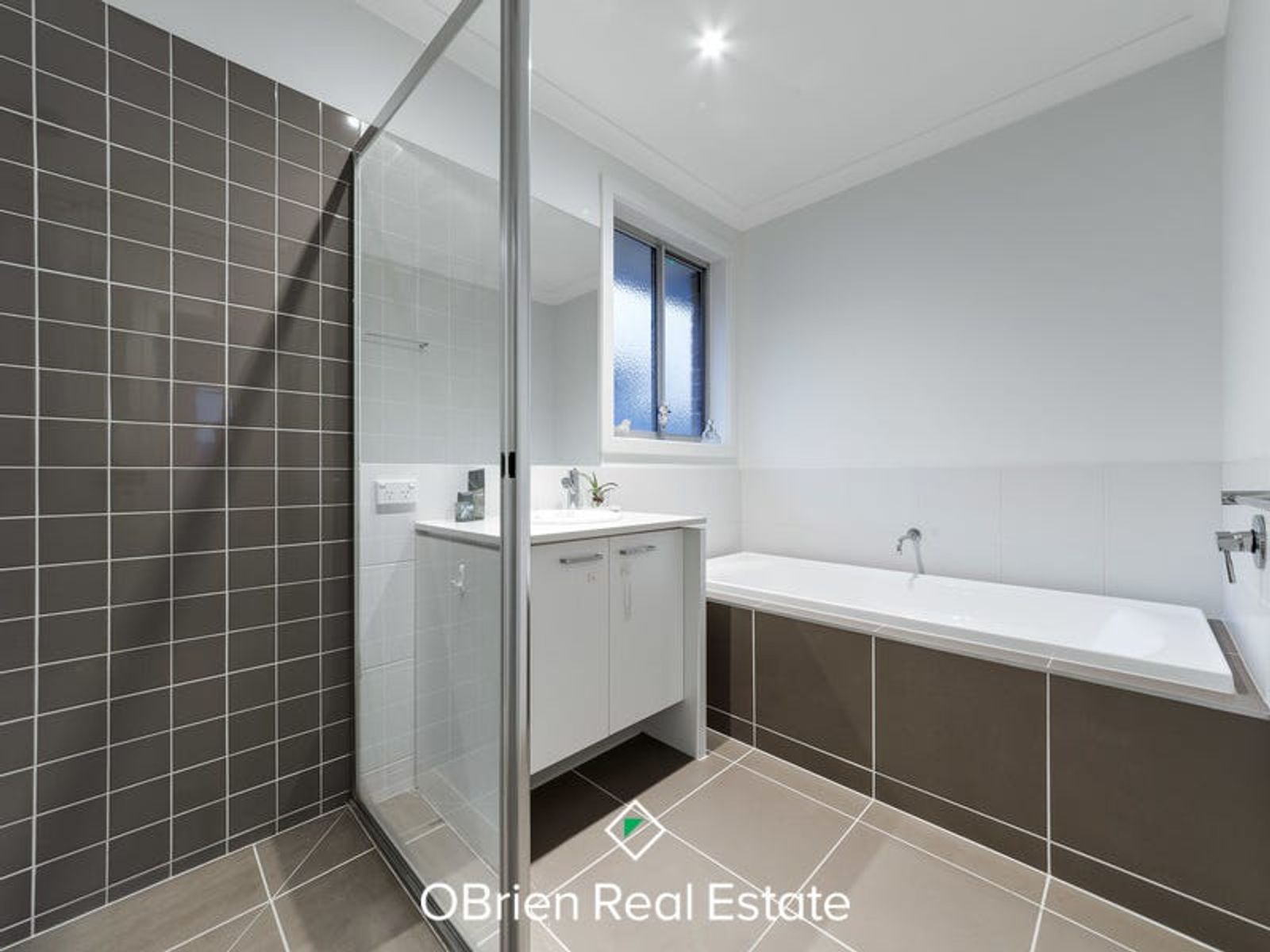 22 Barrier Reef Circuit, Endeavour Hills, VIC 3802, Endeavour Hills - Thumbnail 6