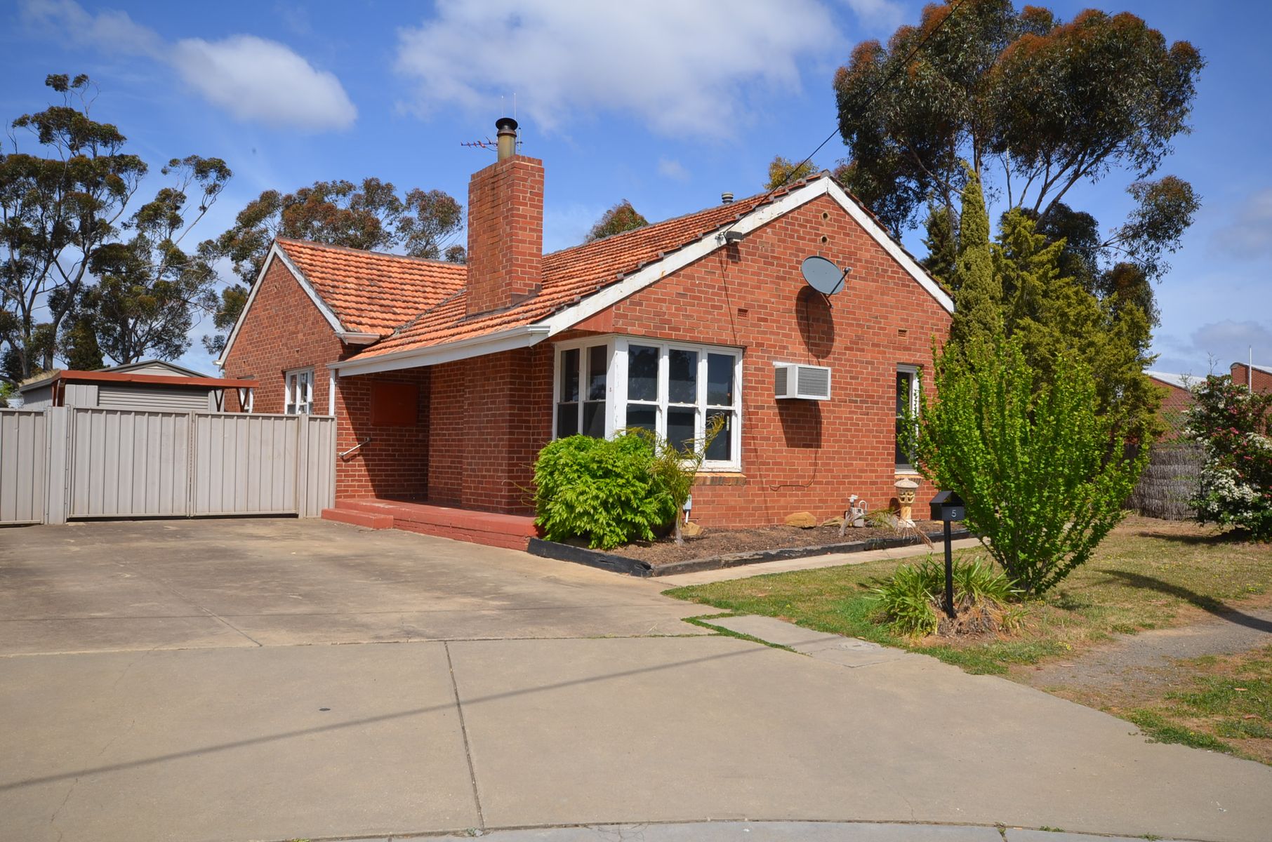 5 Carinya Court, North Bendigo VIC 3550