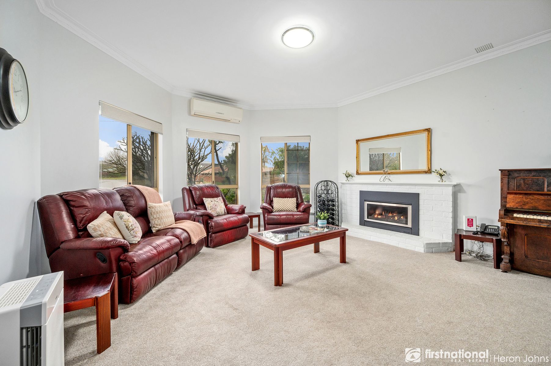 8 Ewing Avenue, Bull Creek WA 6149, Bull Creek - Thumbnail 2