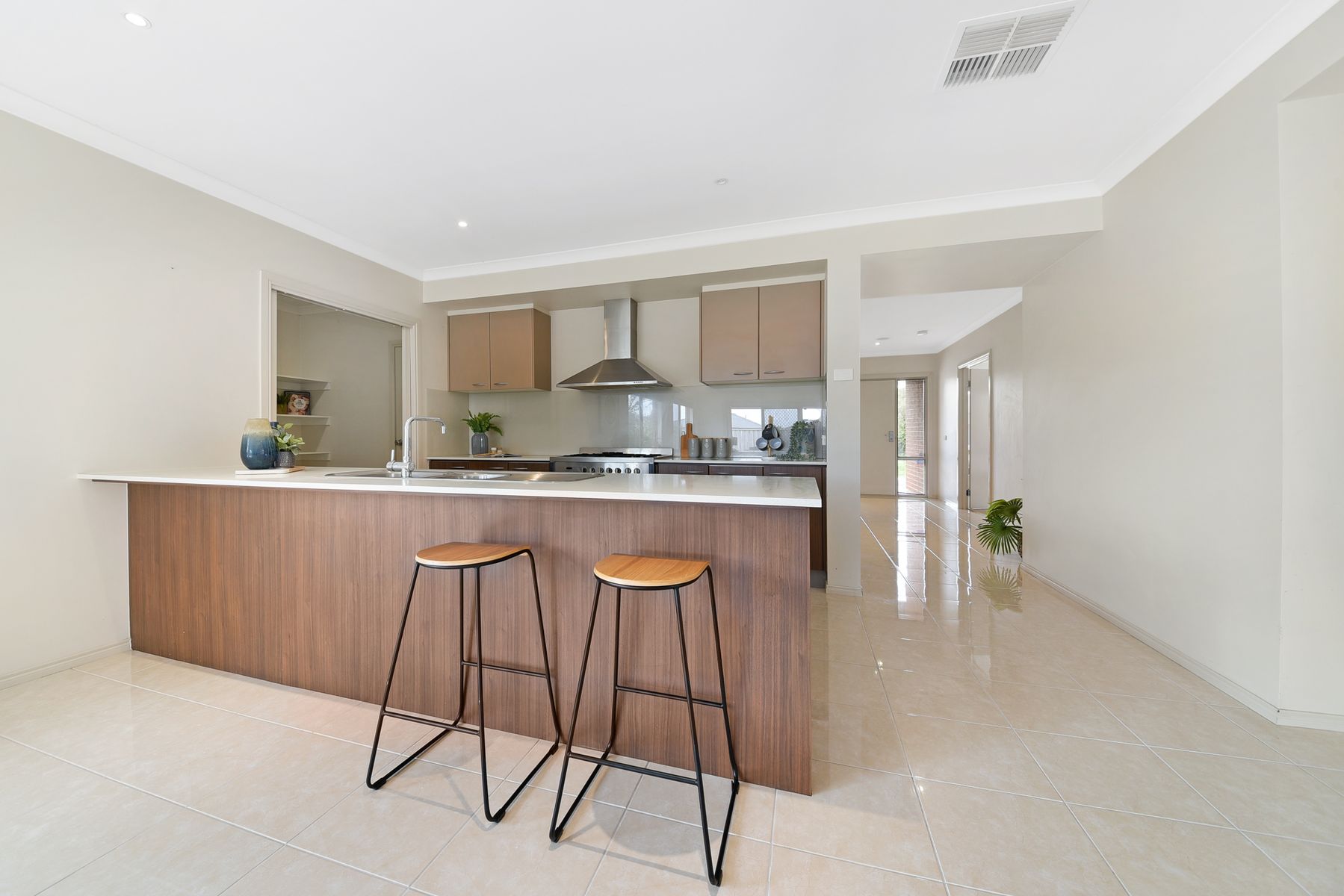 26 Elsmore Street, Tarneit, VIC 3029, Tarneit - Thumbnail 5