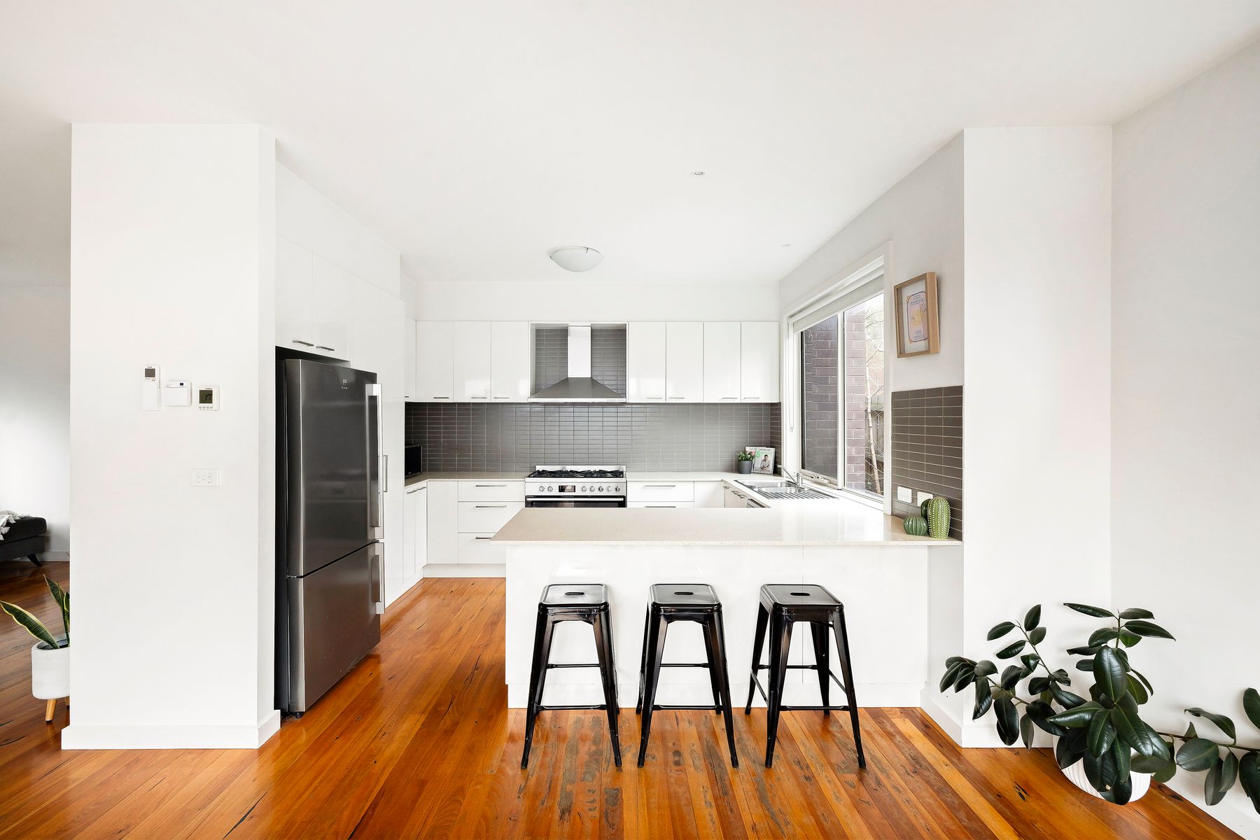 4/65 Hillcrest Road, Frankston, Frankston - Thumbnail 2