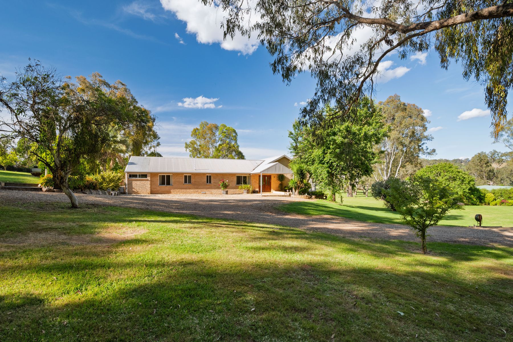 411 Buffalo Creek Road, Myrtleford VIC 3737, Myrtleford - Thumbnail 3