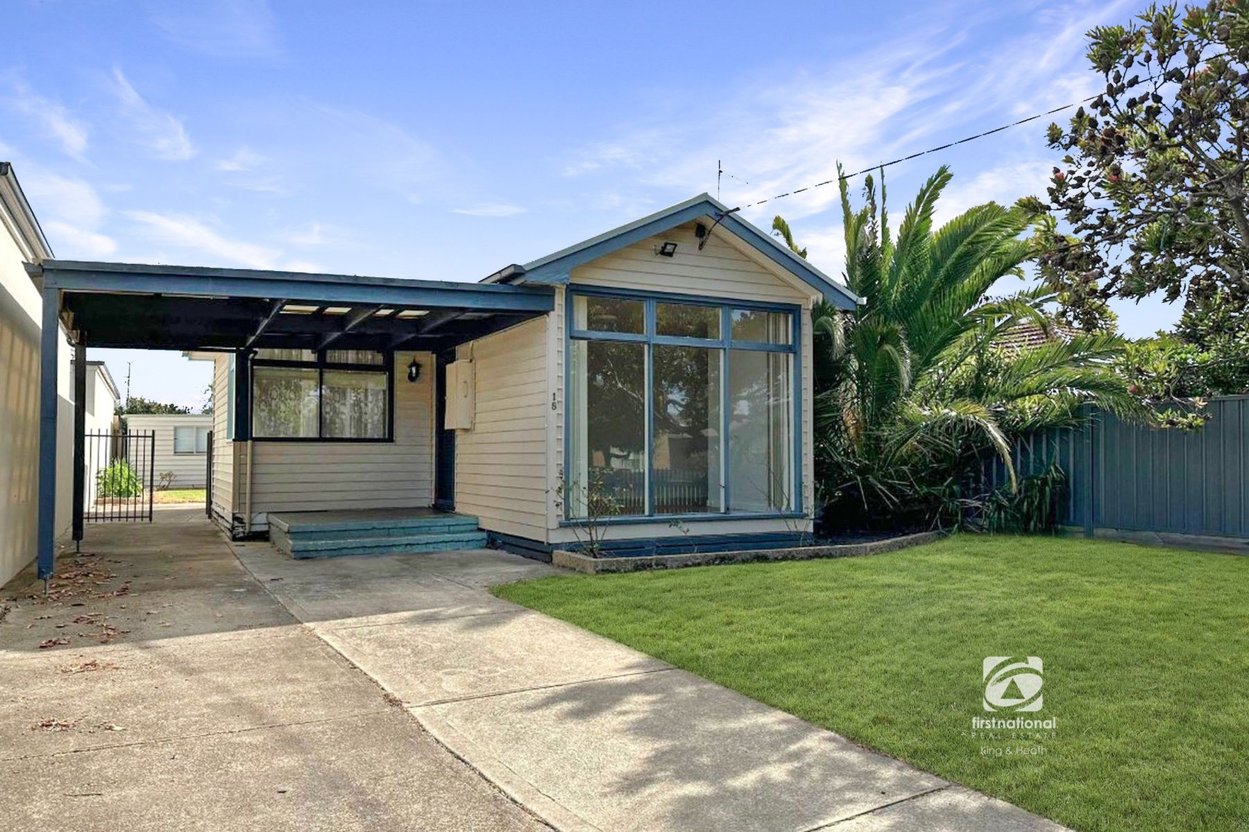 18 Hunter Street, Lakes Entrance VIC 3909, Lakes Entrance - Image 1