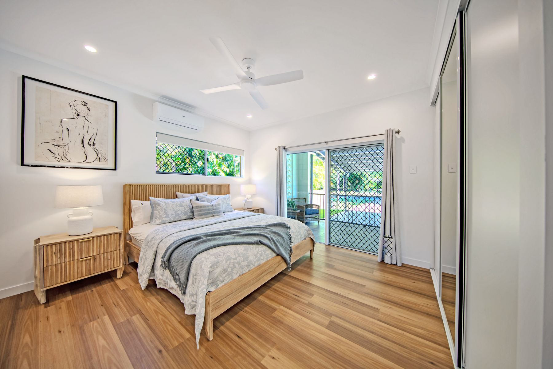 18 Maud Street, Flying Fish Point QLD 4860, Flying Fish Point - Thumbnail 4