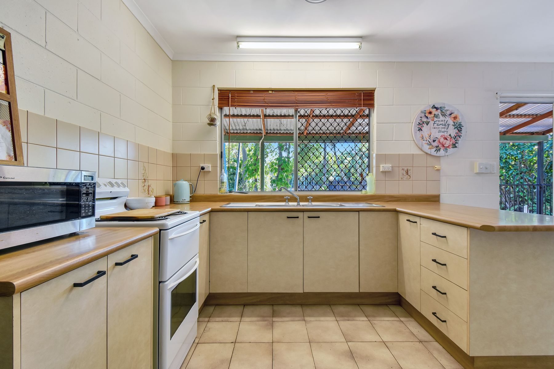 15 Betelgeuse Court, Woodroffe NT 0830, Woodroffe - Thumbnail 7