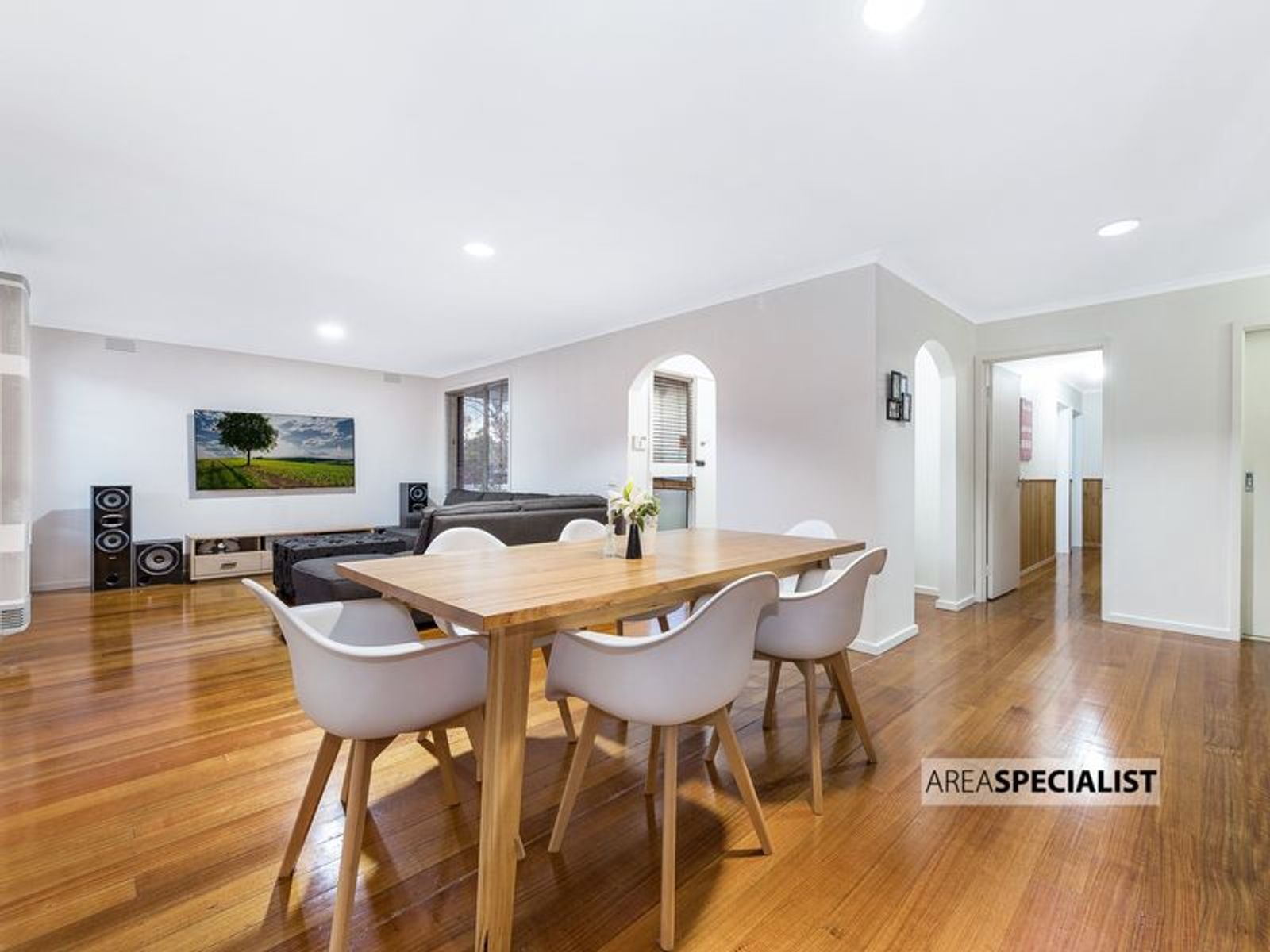 84 Pound Road, Hampton Park, VIC 3976, Hampton Park - Thumbnail 3