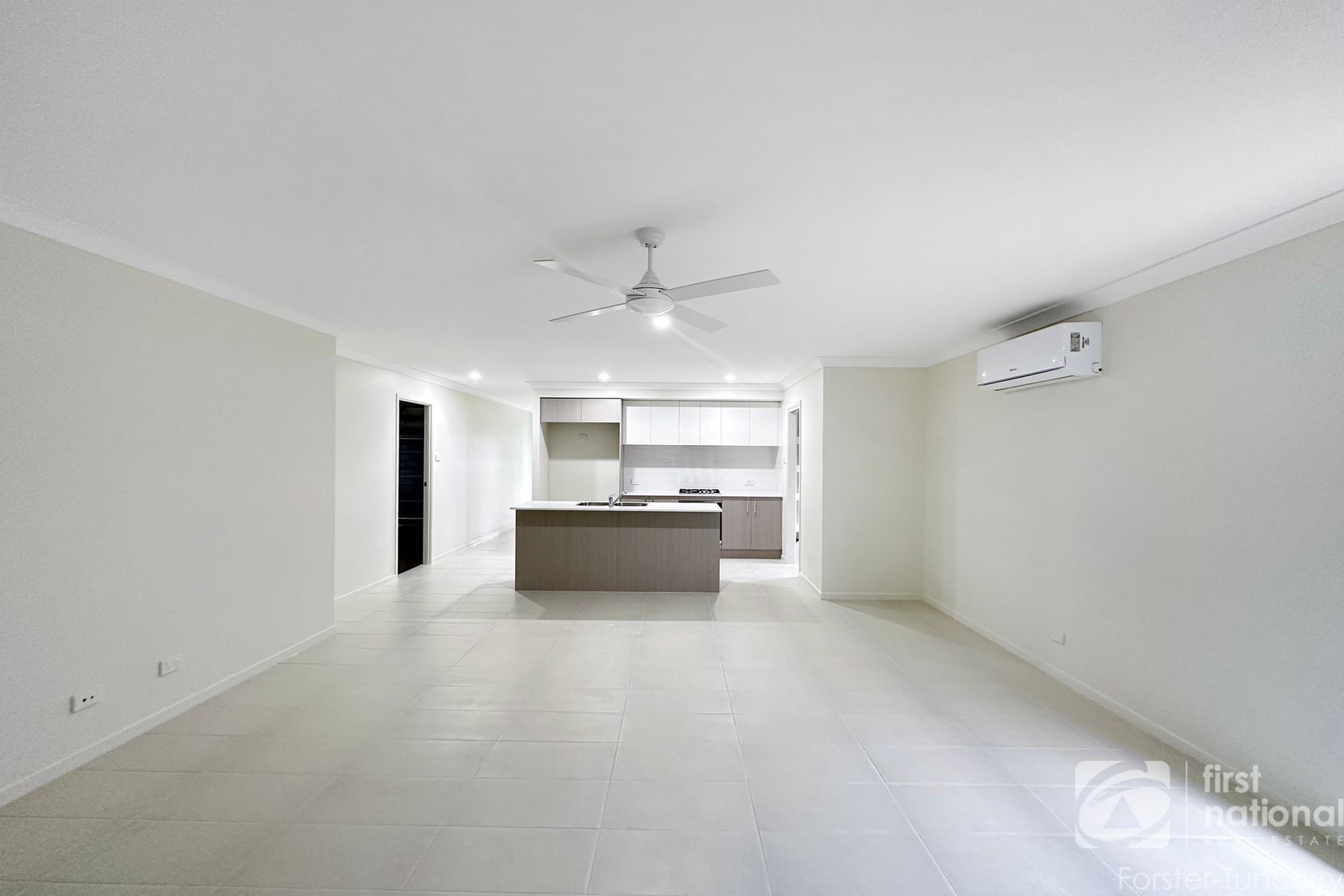 14 Oceania Street, Forster NSW 2428, Forster - Thumbnail 2