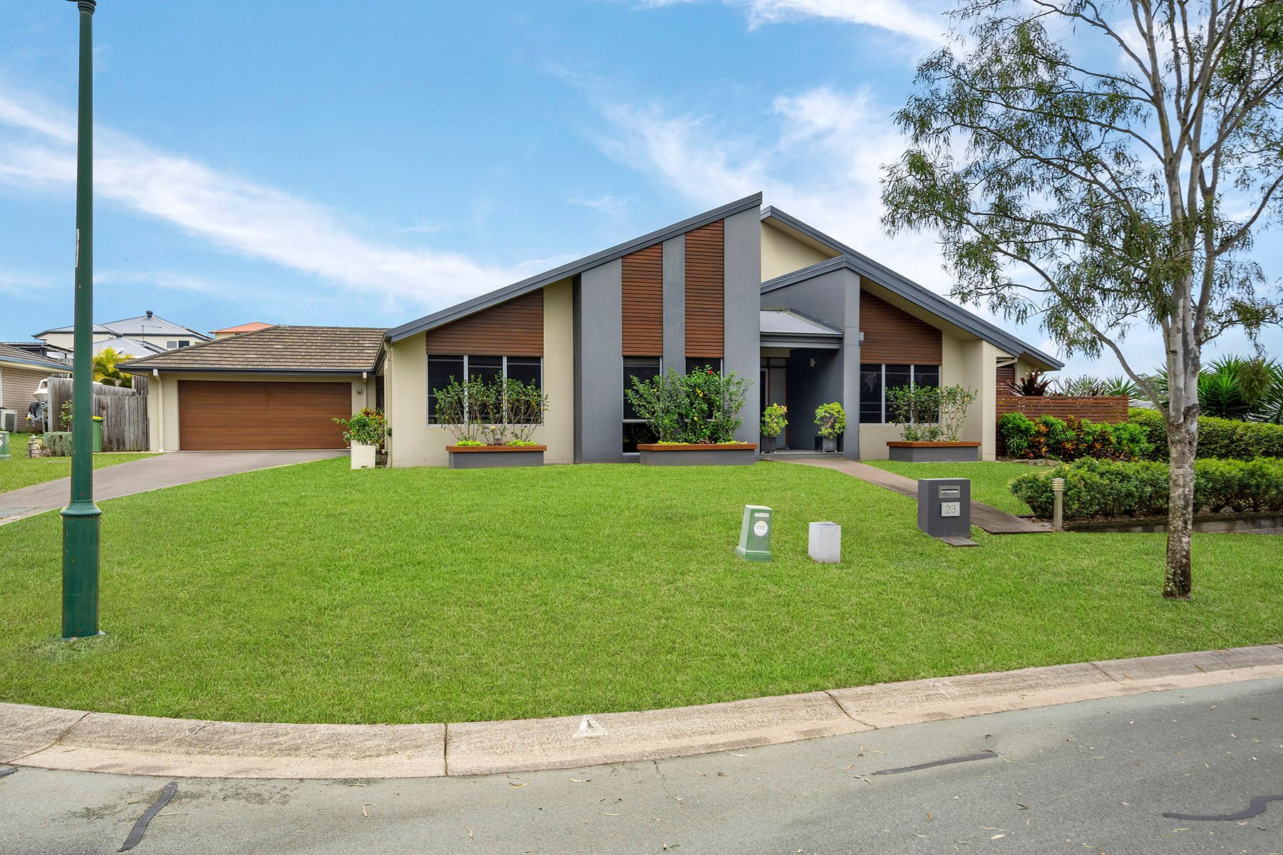 23 Yarwood Crescent, Ormeau Hills, QLD 4208, Ormeau Hills - Thumbnail 2