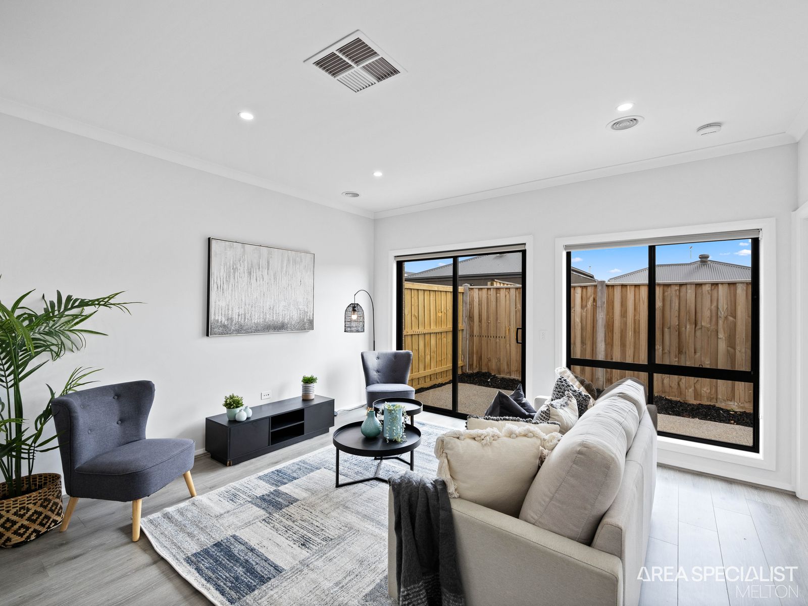 54 Huntingfield Street, Thornhill Park, VIC 3335, Thornhill Park - Thumbnail 5