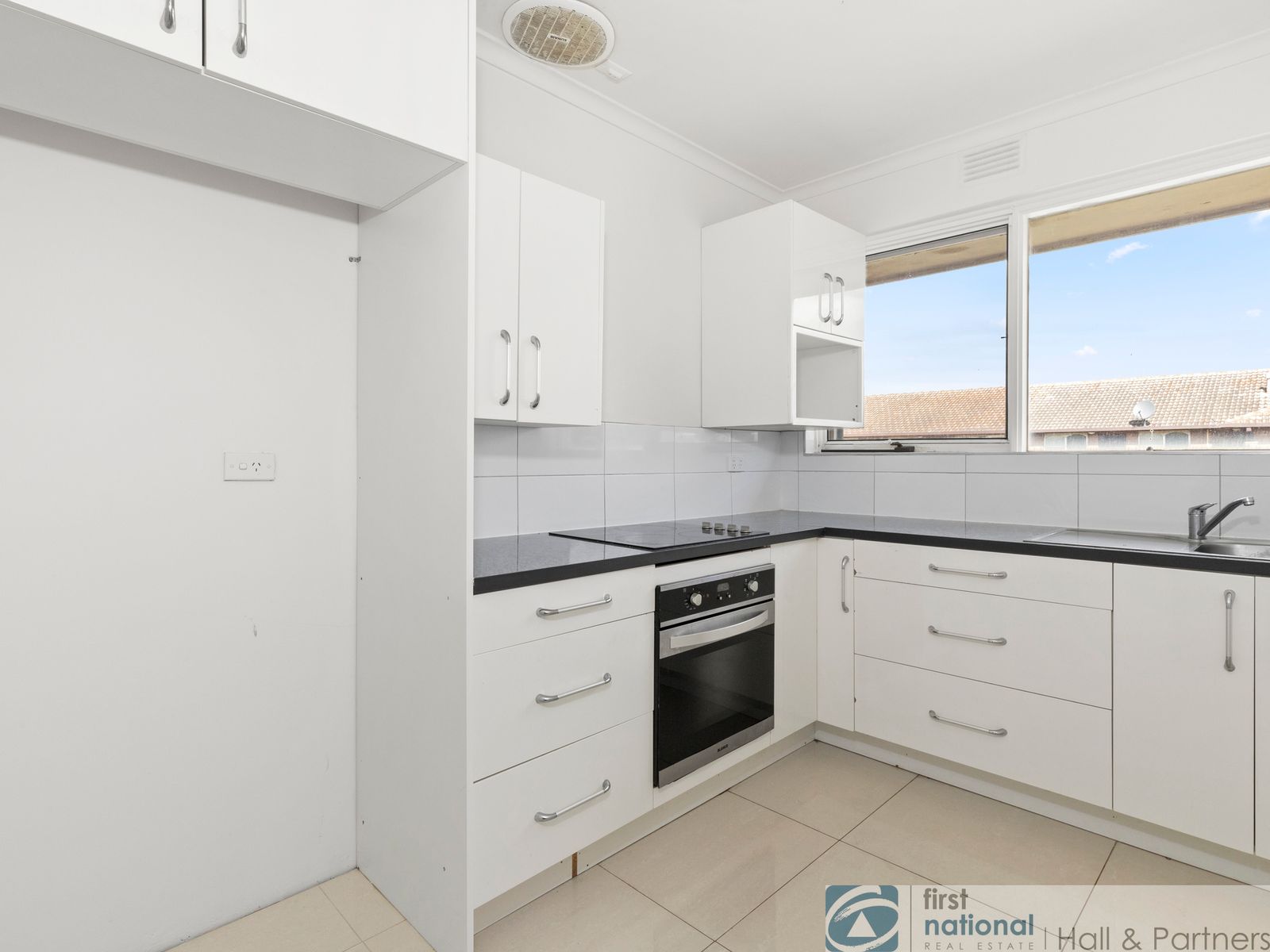 8/7 Leonard Avenue, Noble Park VIC 3174, Noble Park - Thumbnail 2