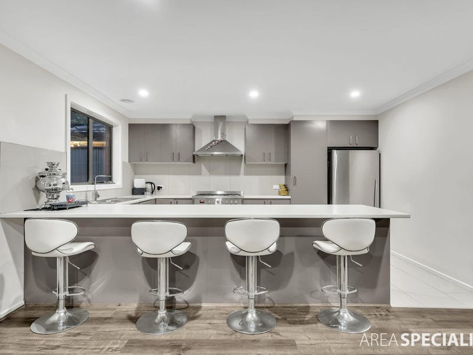 11A Plateau Crescent, Hampton Park, VIC 3976, Hampton Park - Thumbnail 8