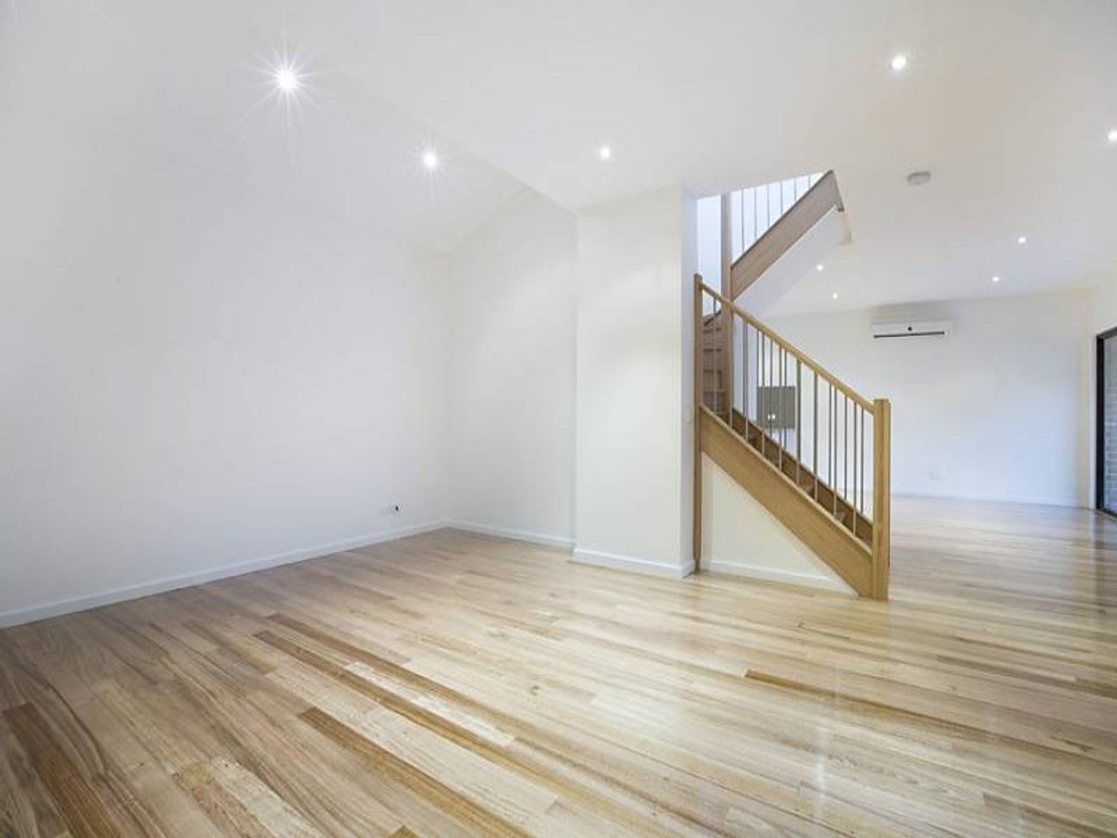 55 Newmarket Street, Flemington - Thumbnail 6