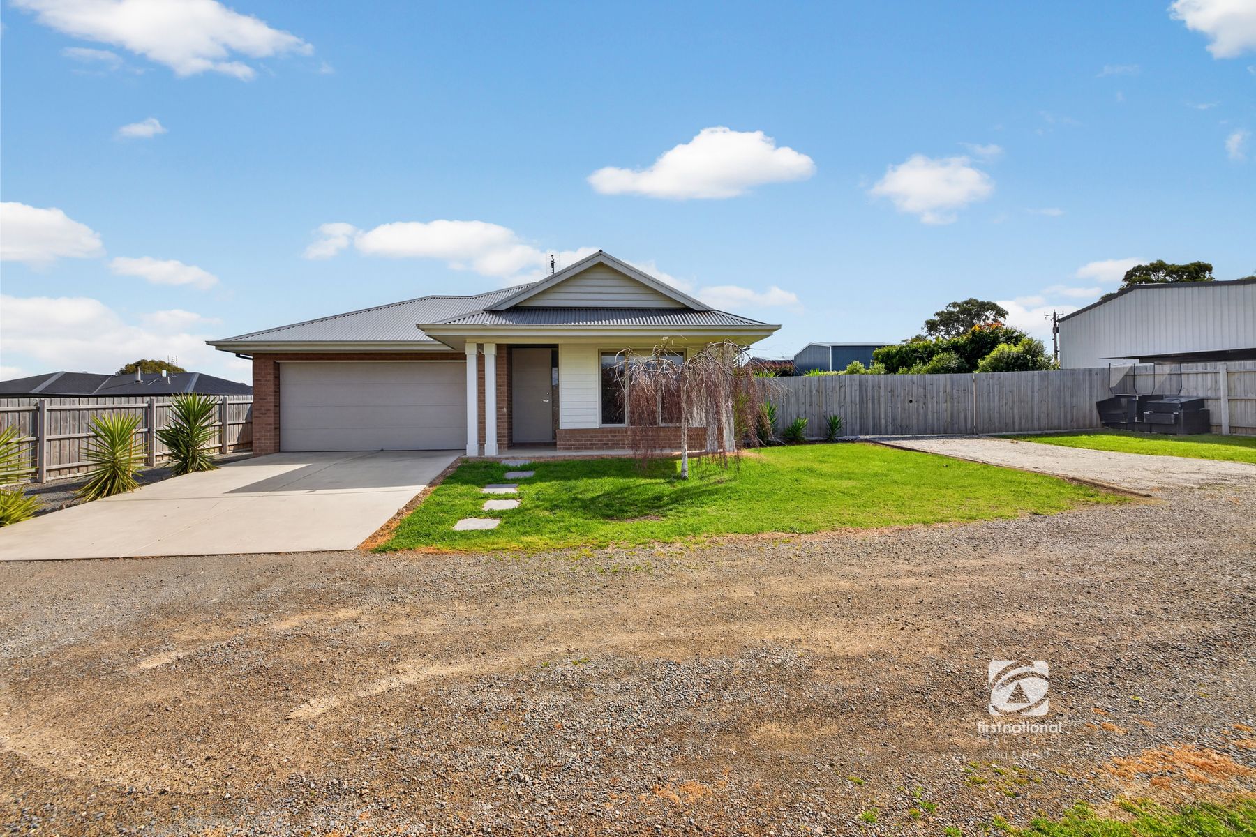 11 Swan Reach Road, Swan Reach - Image 1