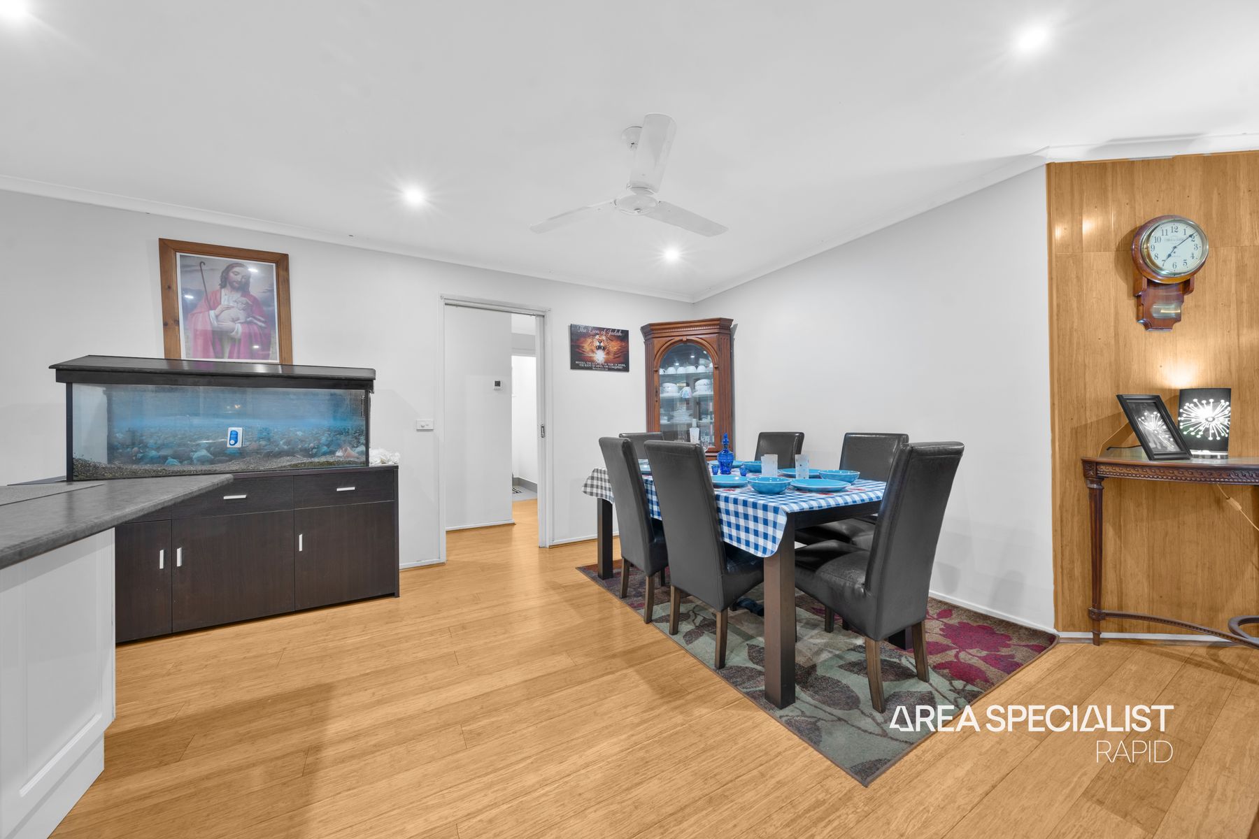 7 Scarborough Drive, Narre Warren South, VIC 3805, Narre Warren South - Thumbnail 7