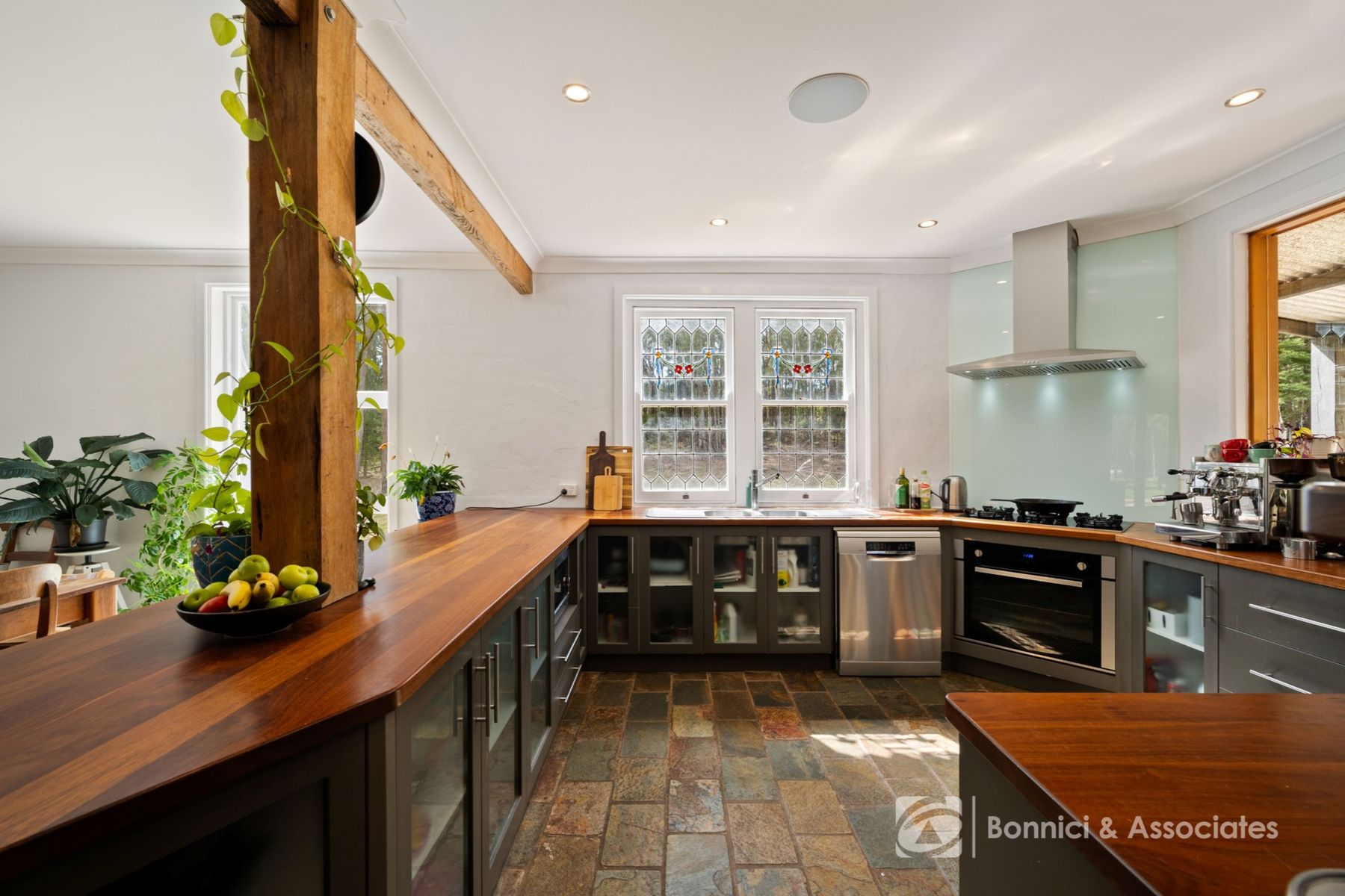 7 Mansion Road, Beechworth VIC 3747, Beechworth - Thumbnail 6