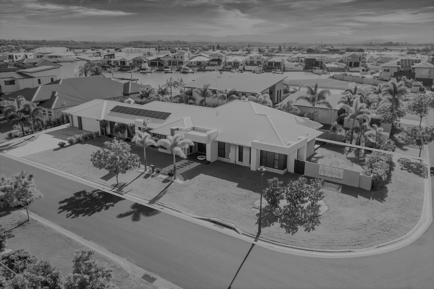 46 Sundown Place, Jacobs Well, QLD 4208, Jacobs Well - Thumbnail 2