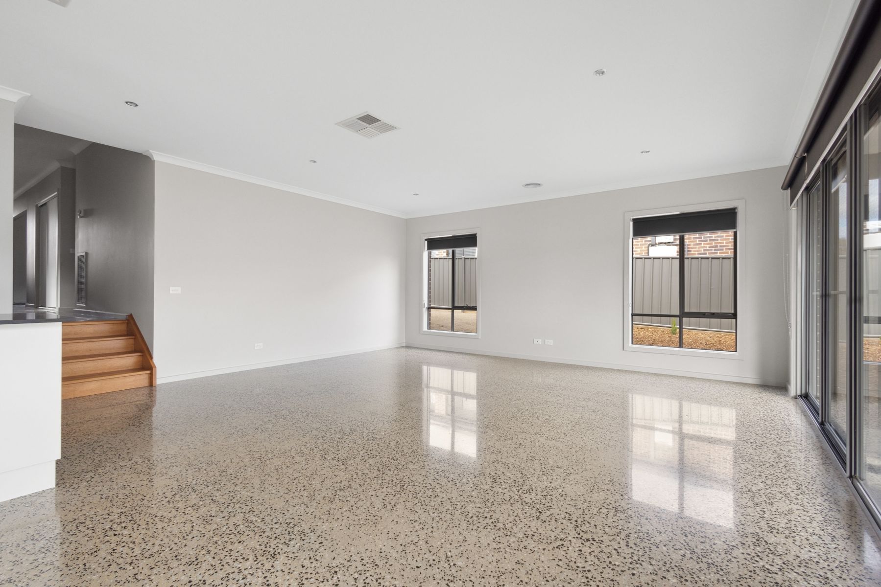 57 Swanson Boulevard, Strathfieldsaye, VIC 3551, Strathfieldsaye - Thumbnail 3