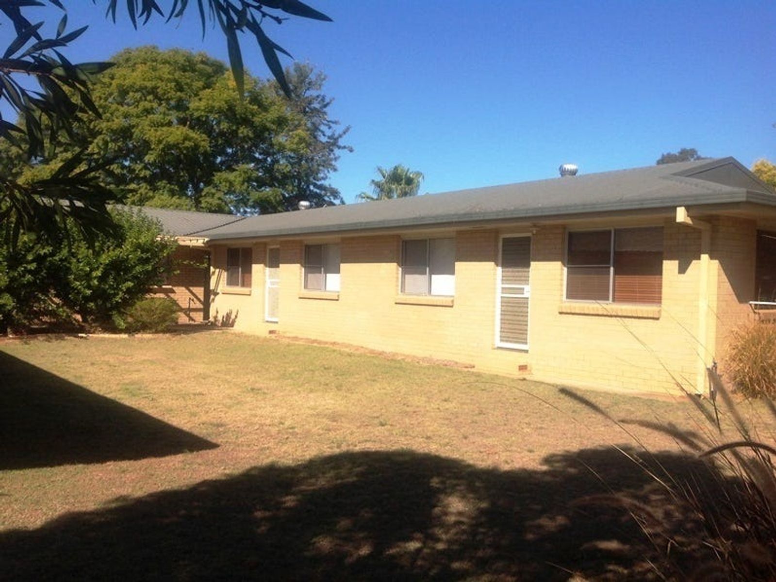 3/13-15 Mann Street, Chinchilla QLD 4413
