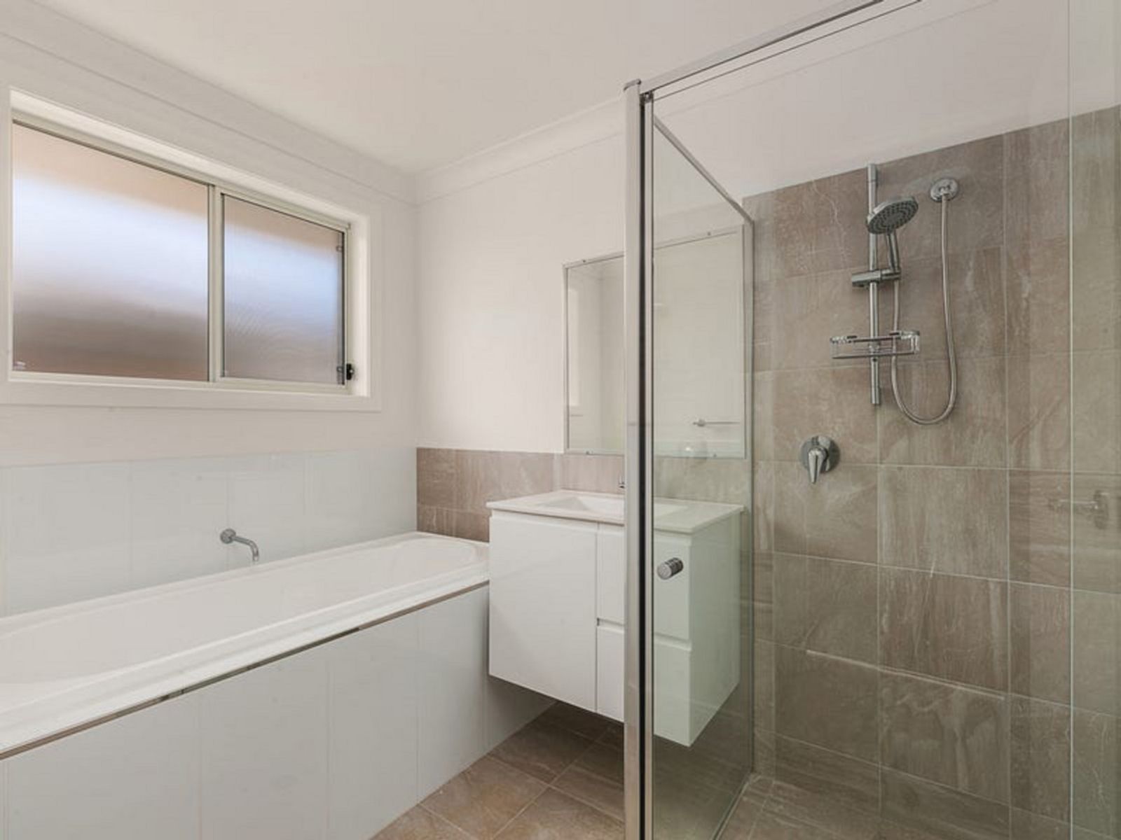 38 Gunsynd Chase, Port Macquarie NSW 2444, Port Macquarie - Thumbnail 6