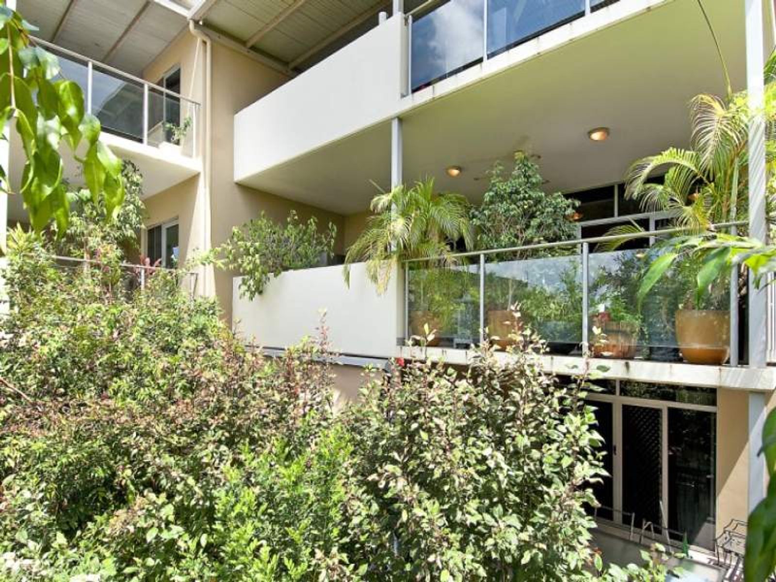3/27B Dinah Beach Road, Stuart Park NT 0820, Stuart Park - Thumbnail 2