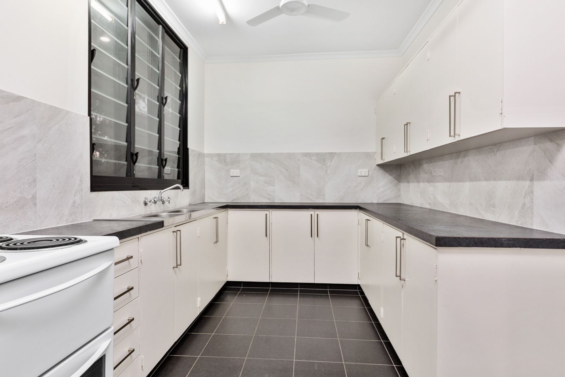 21 Eaton Place, Karama NT 0812, Karama - Thumbnail 6