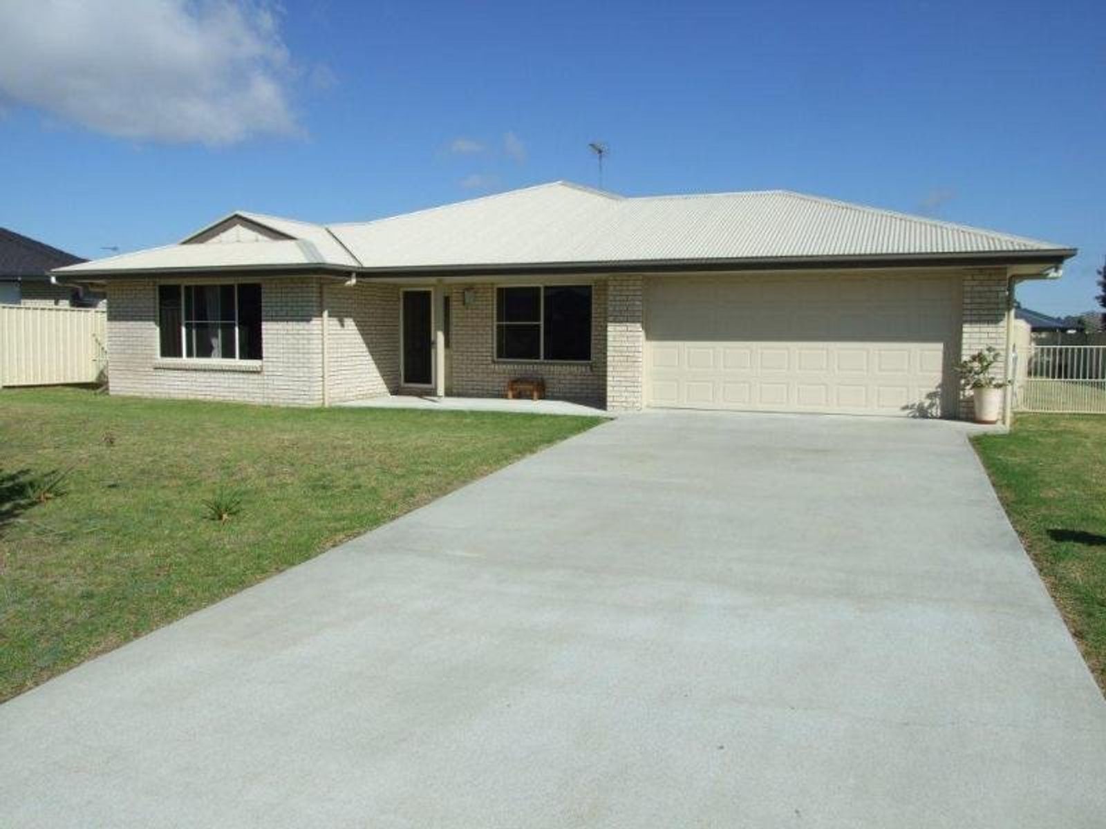 4 Pristine Court, Warwick, QLD 4370