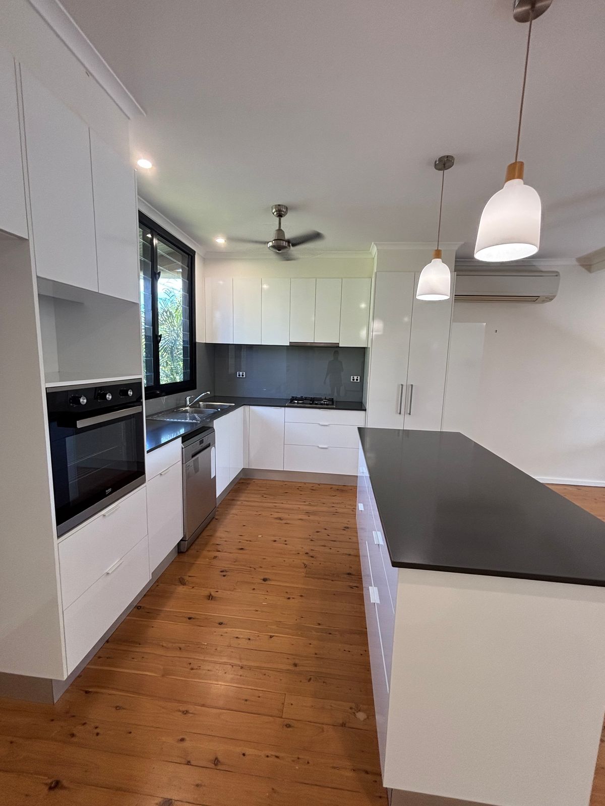 24 Mueller Road, Karama NT 0812, Karama - Thumbnail 2