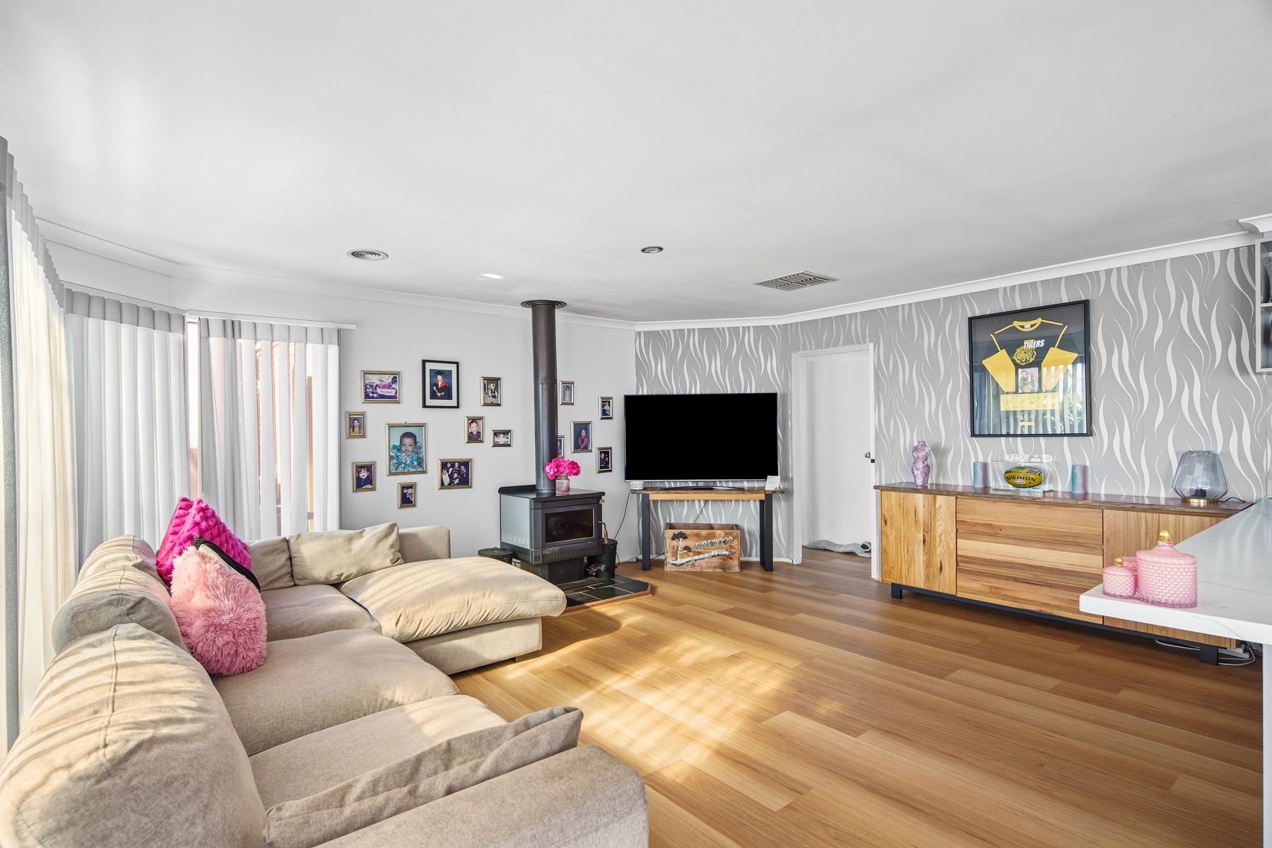 22 Townville Crescent, Hoppers Crossing VIC 3029, Hoppers Crossing - Thumbnail 7