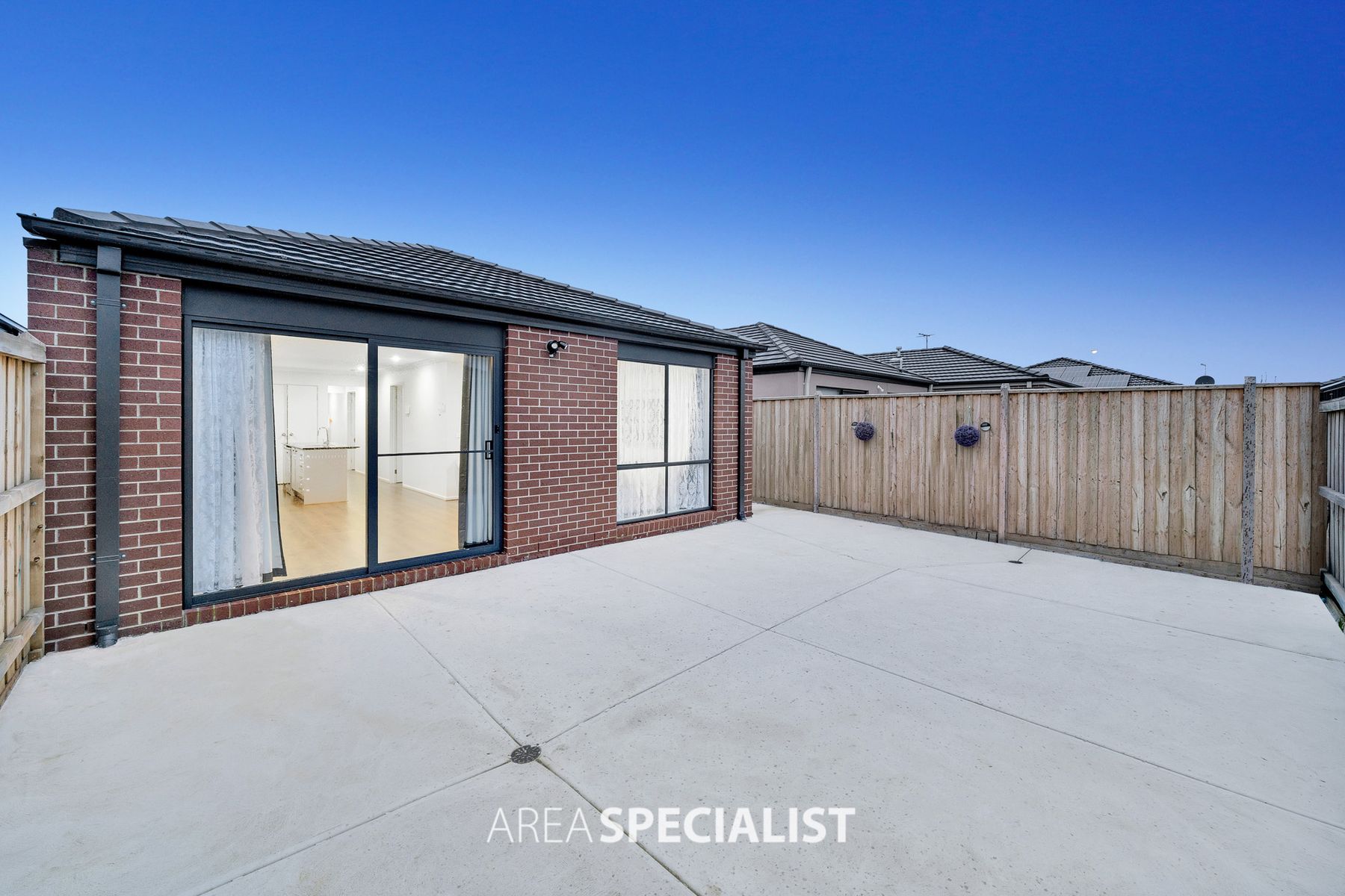 46 Limandus Crescent, Cranbourne South, VIC 3977, Cranbourne South - Thumbnail 8